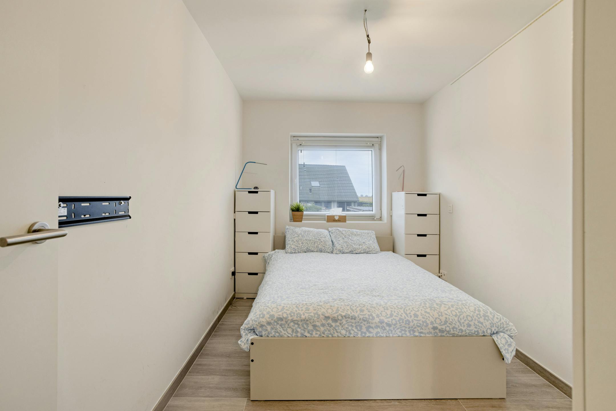 Recente woning (2020) met 4 slaapkamers te koop in Aartrijke foto 11