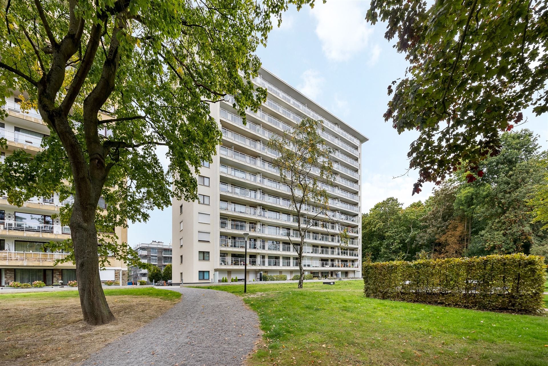 Lichtrijk Appartement met Panoramisch Uitzicht op Antwerpen foto 13