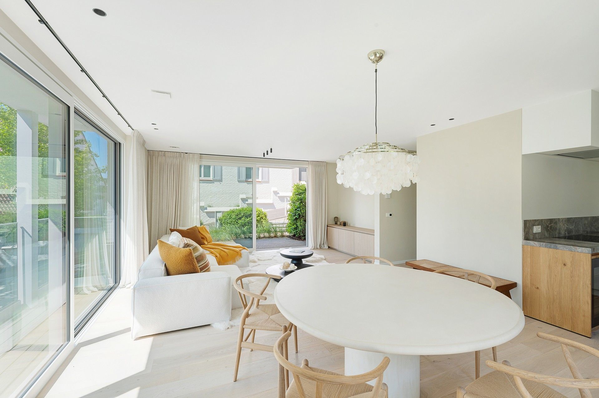 Exclusief tuinappartement met zonneterras in het hart van Duinbergen foto 13