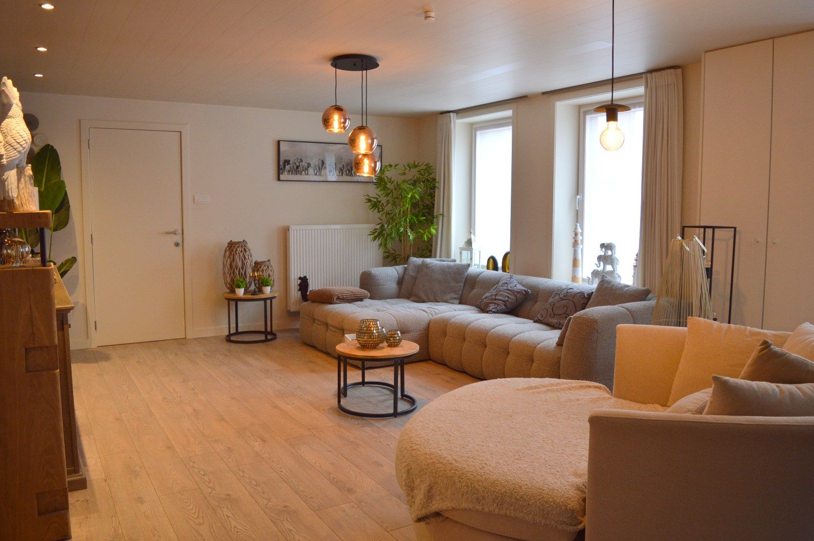 Ruime woning met garage in het centrum van Bellegem foto 4