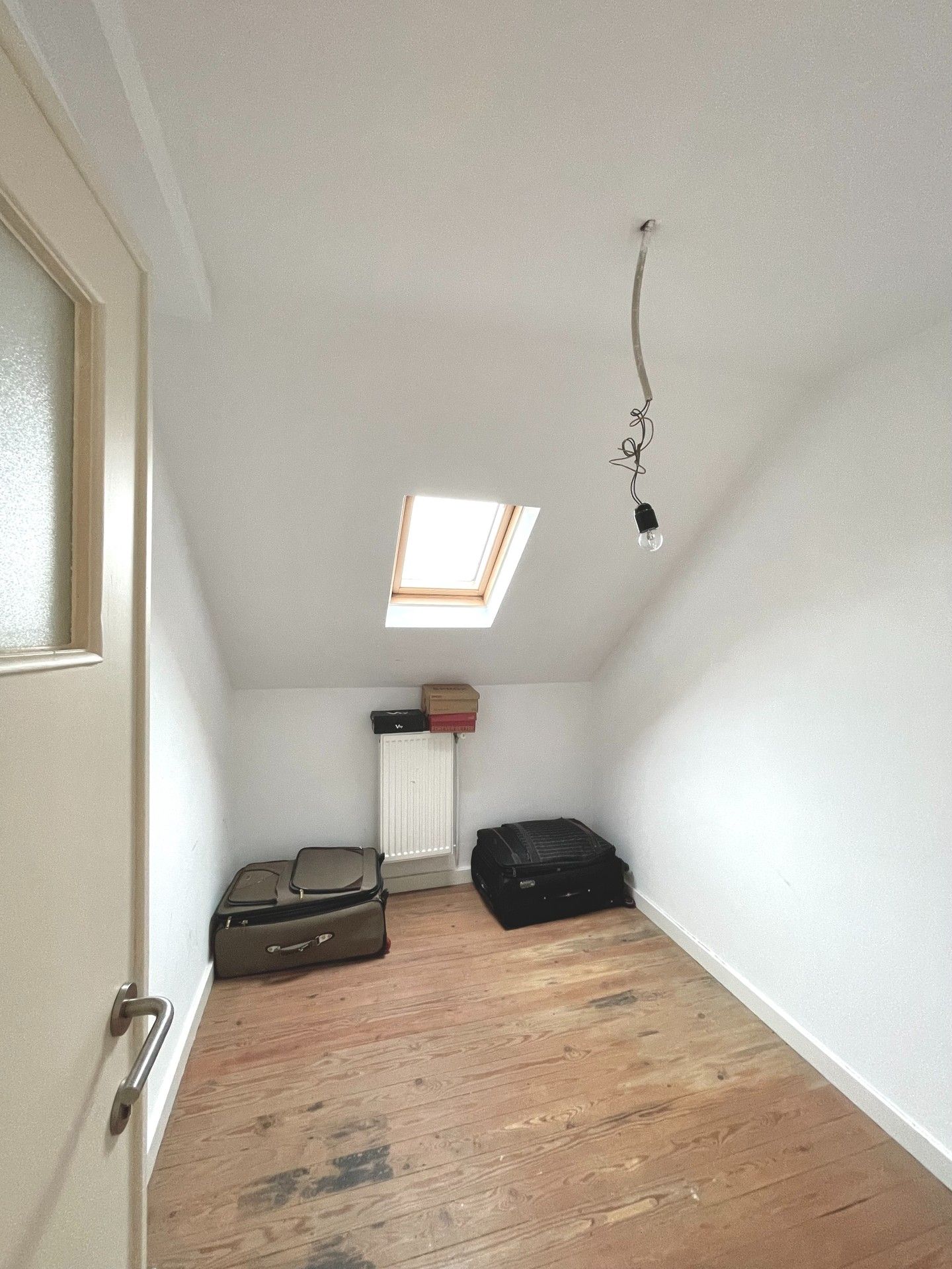 HALFOPEN WONING MET VEEL MOGELIJKHEDEN foto 18