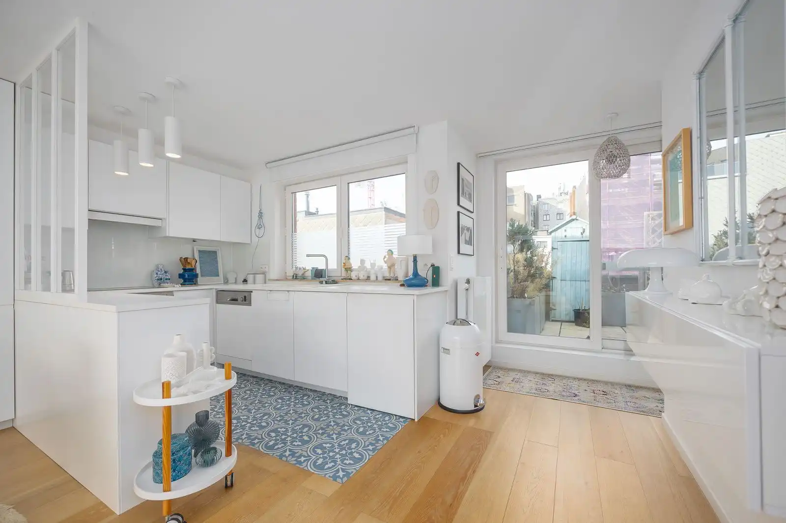 Uniek penthouse appartement met 2 splk en fantastische leefterrassen nabij zee foto 7