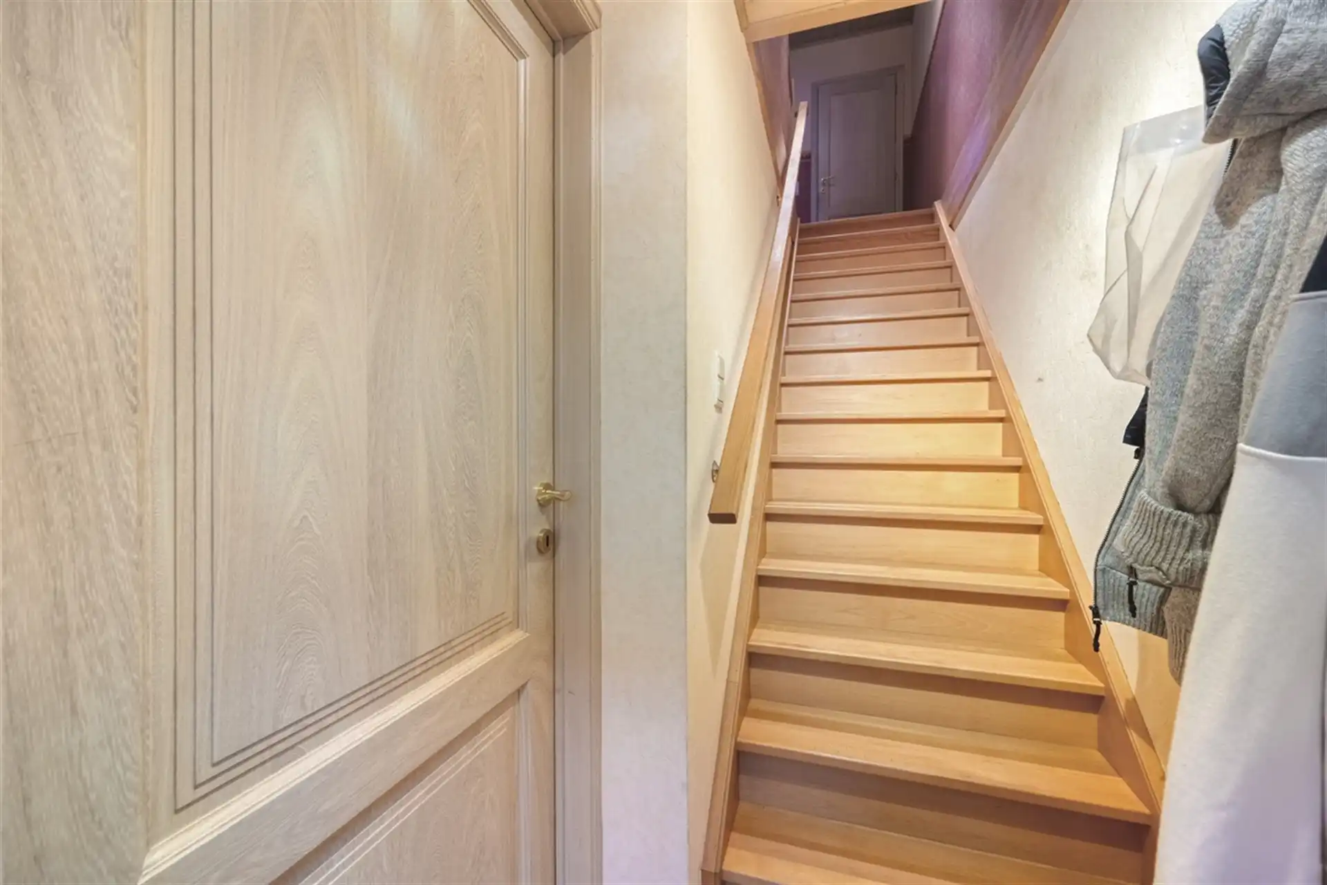 Karaktervolle woning in hartje Aalst foto 11