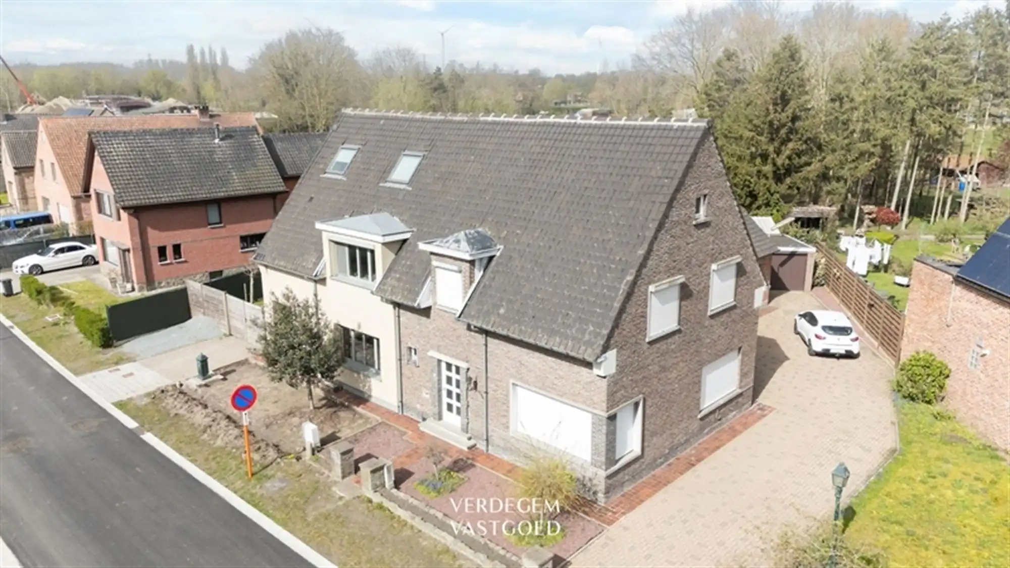 Woning met karakter en tuin van 1.594m² aan de mooie Moervaart foto 5