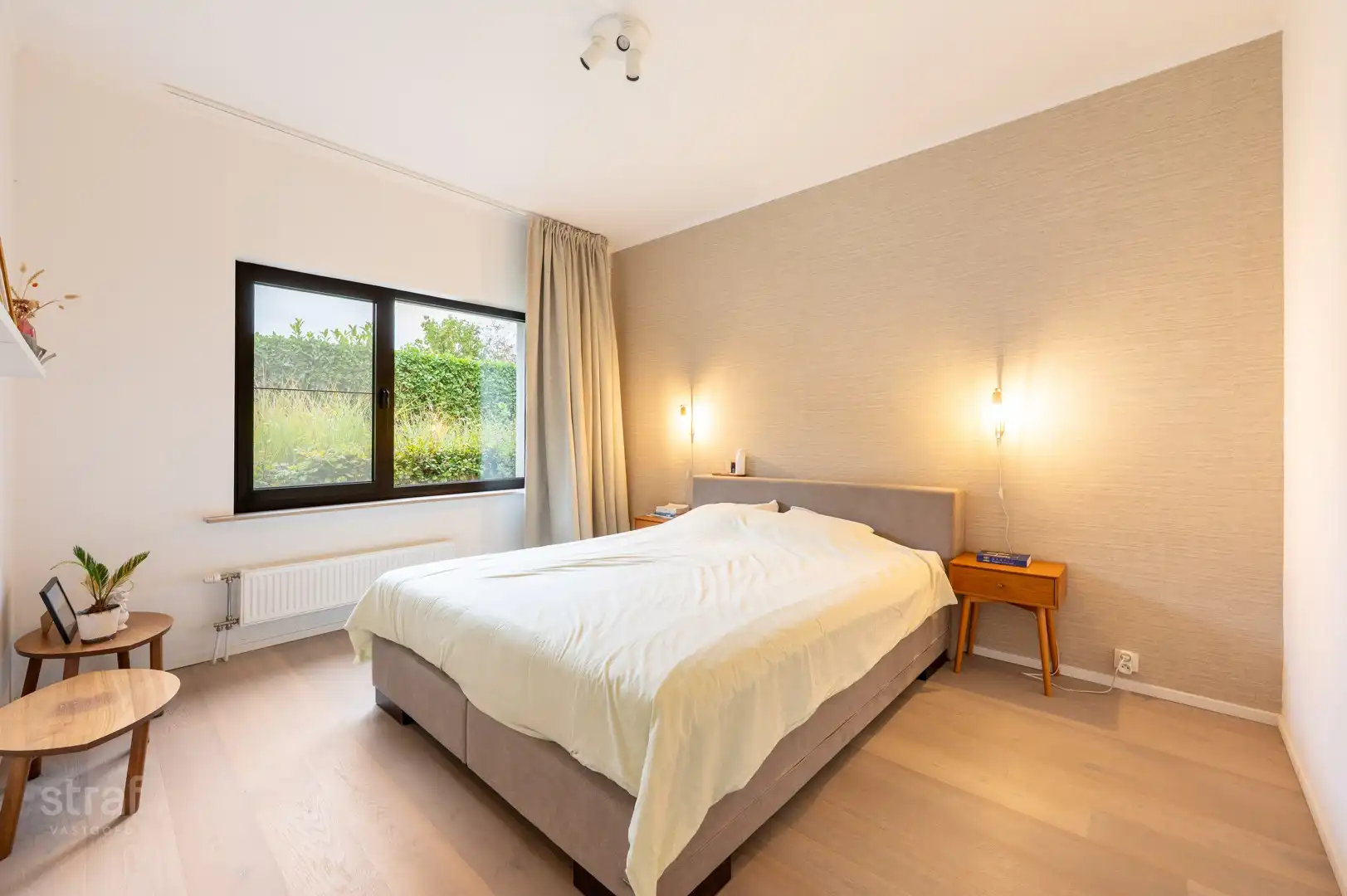 Gelijkvloerse woning met uniek, eindeloos zicht op het bos in Kruibeke foto 17