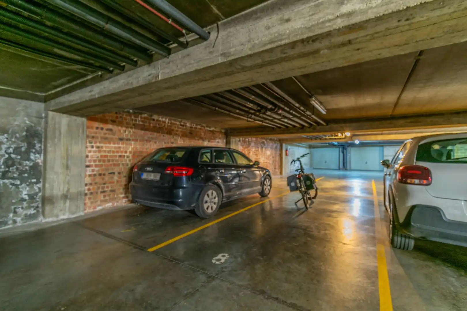 1-SLP APP (EPC: B) MET TERRAS, KELDER + STAANPLAATS! foto 16