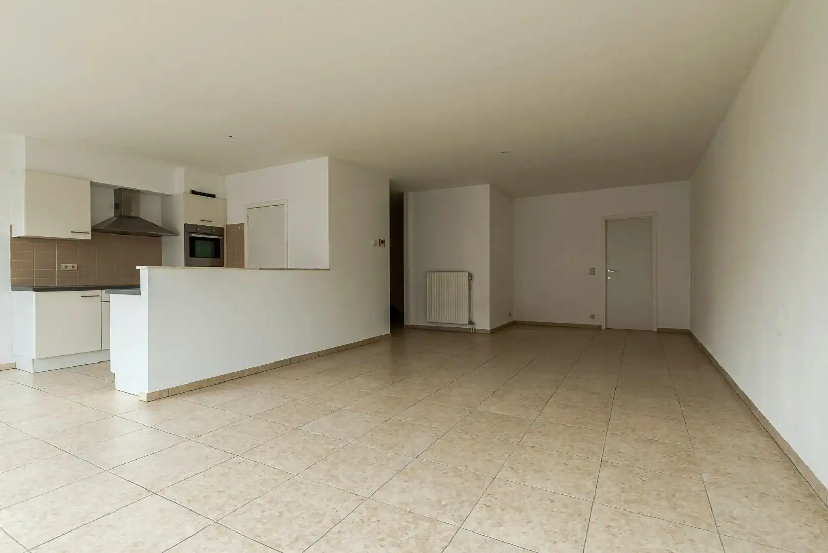Licht appartement met ruim terras nabij Portugezenhof foto 2