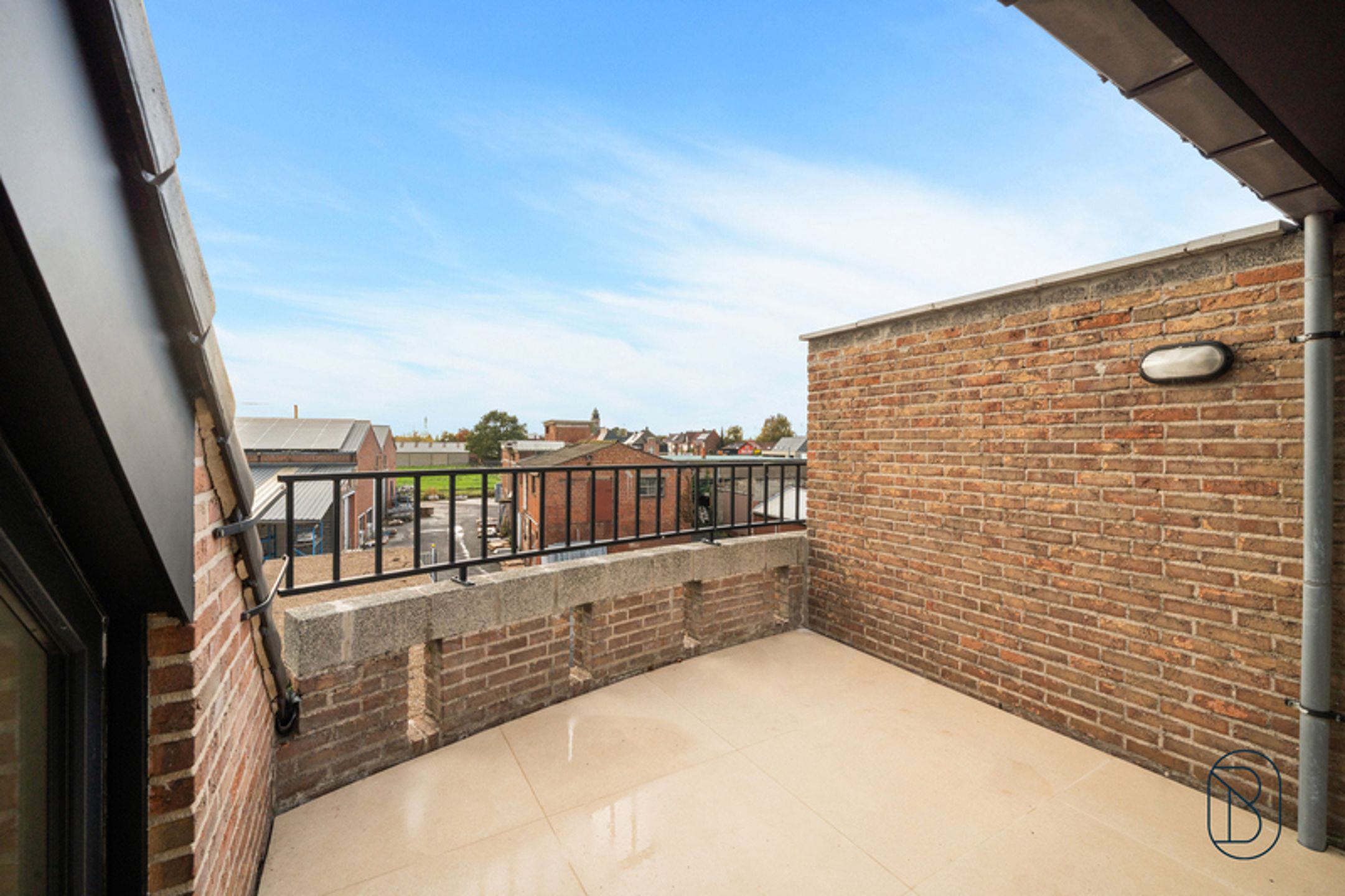 Gerenoveerd en instapklaar gelijkvloers appartement met tuin foto 14