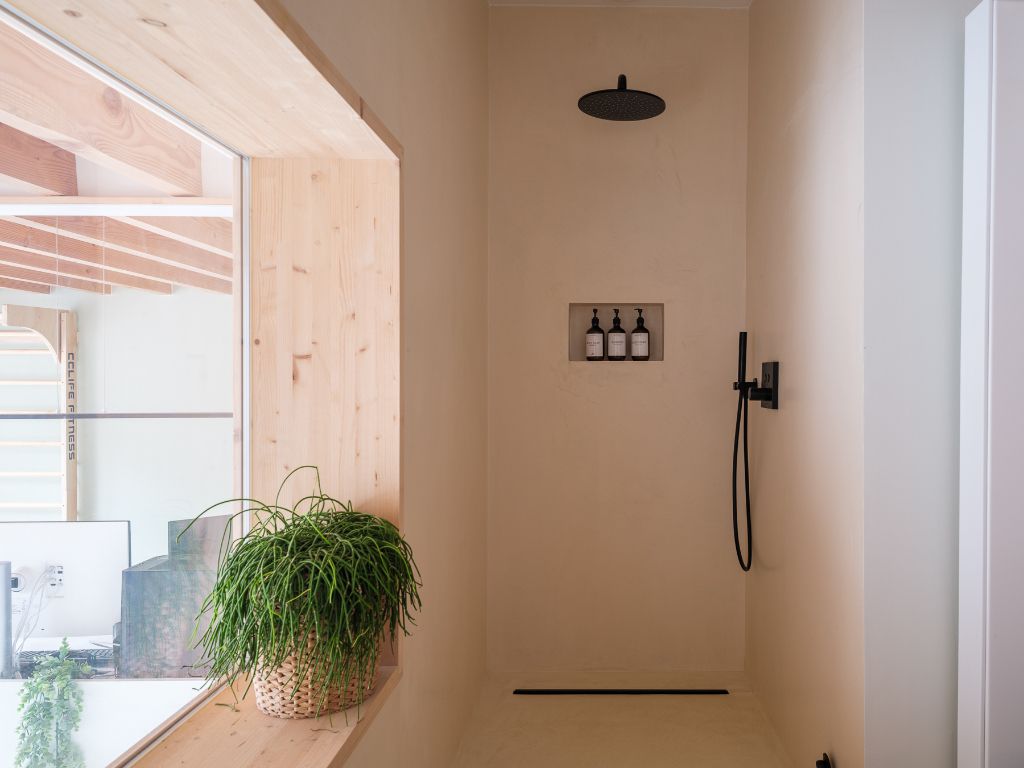 Prachtig gerenoveerde (Volt Architecten) interbellumwoning met vier slaapkamers, twee badkamers en zonnige stadstuin nabij de Bijloke. foto 20