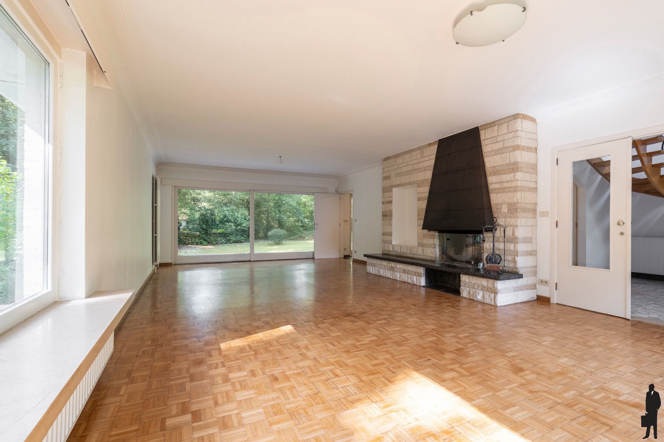 Rietgedekte villa op ca. 3.350 m² met optimale privacy foto 5