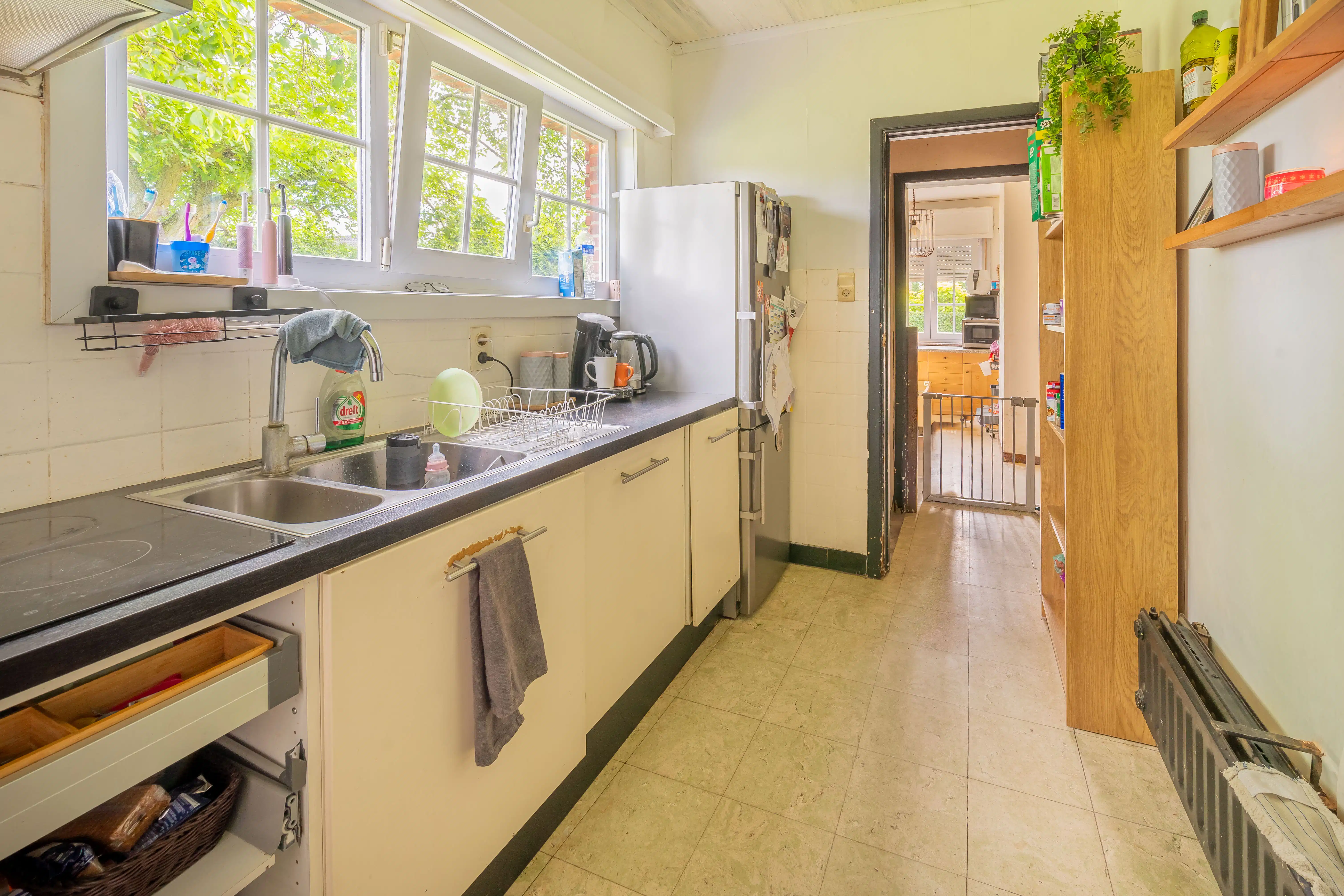 Rustig wonen in een charmante woning met ca. 31 are grond foto 18