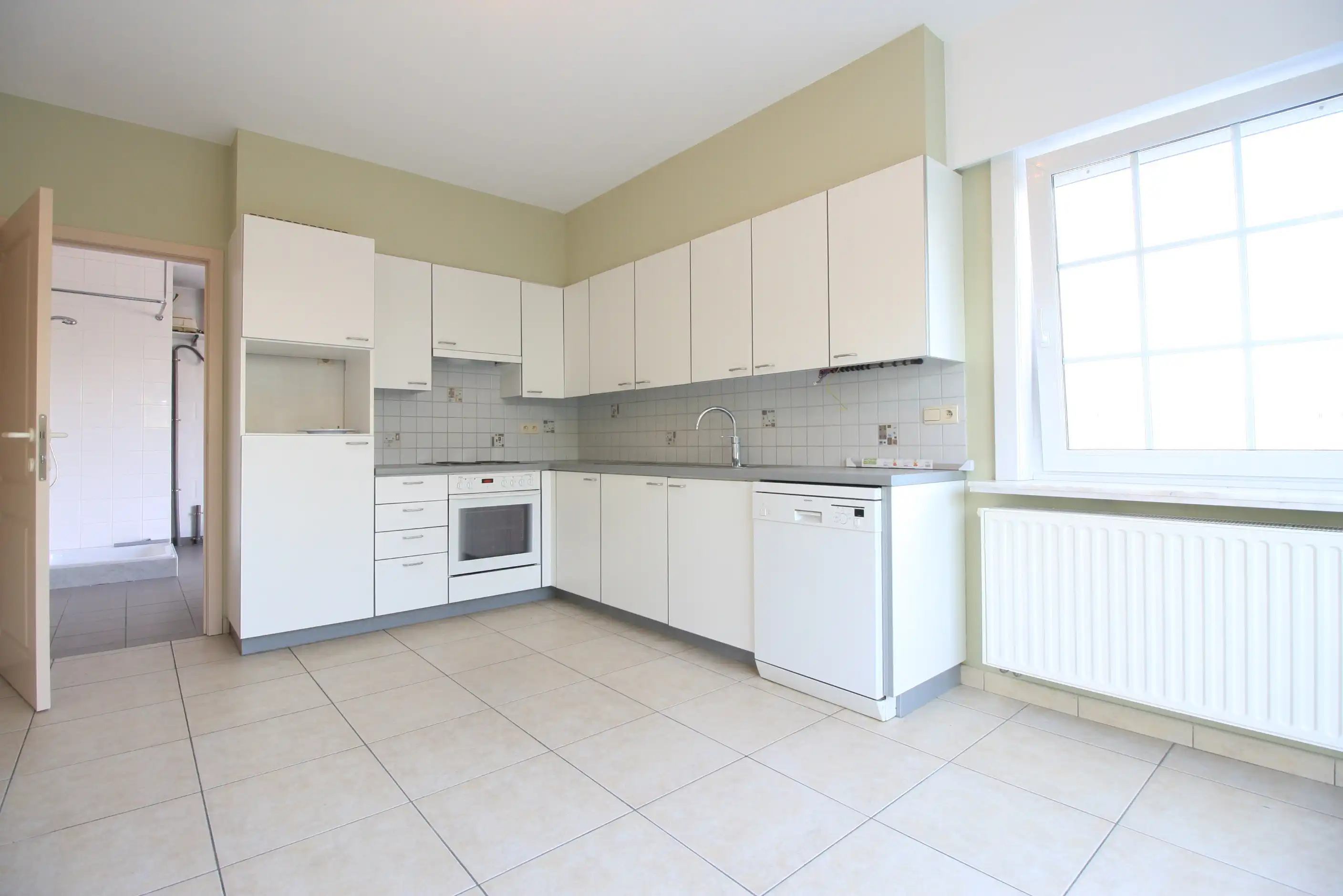 Villa met tuin en carport te huur in Kruishoutem -  Kruisem. 3 slaapkamers foto 12