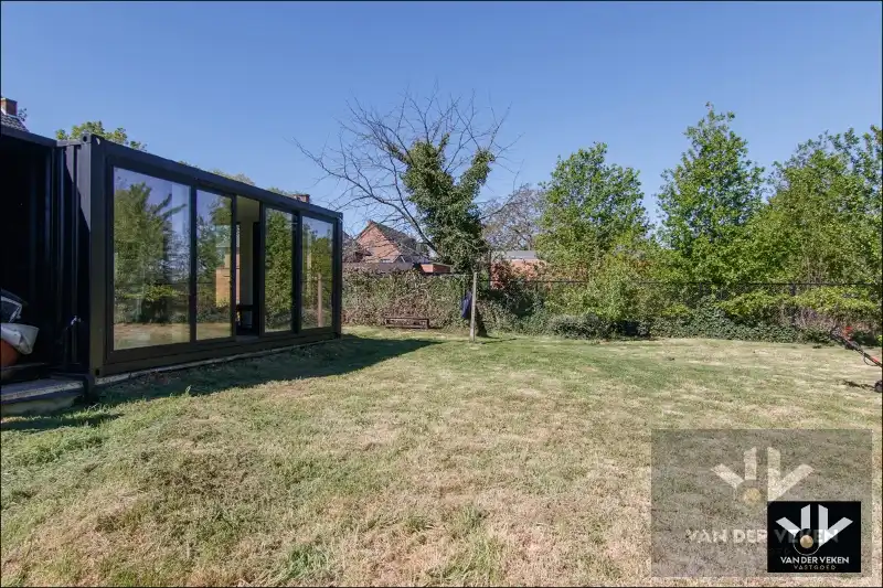 KARAKTERVOLLE WONING AAN GROENE STADSRAND foto 23