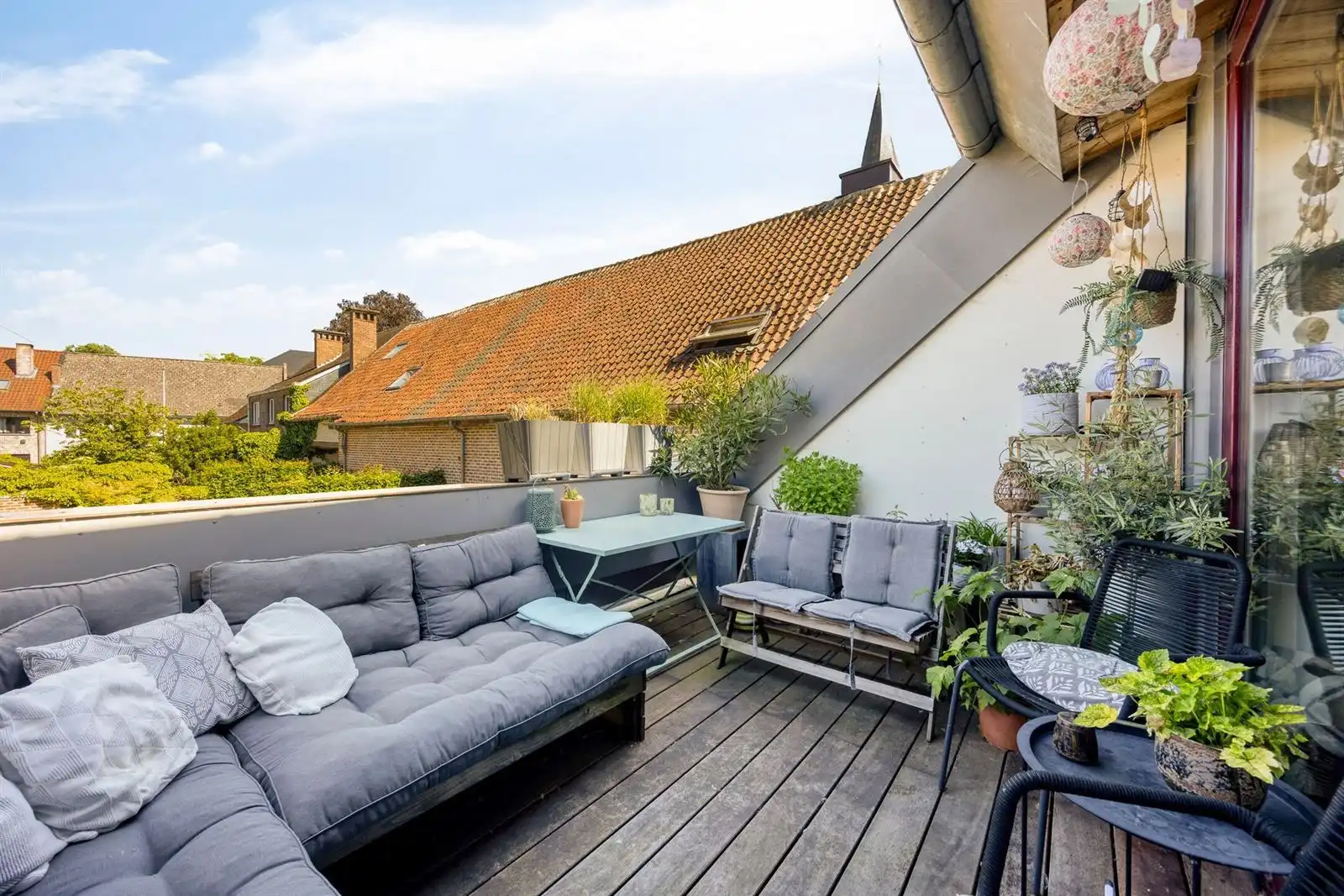 Ruim appartement te koop met 2 slaapkamers foto 18
