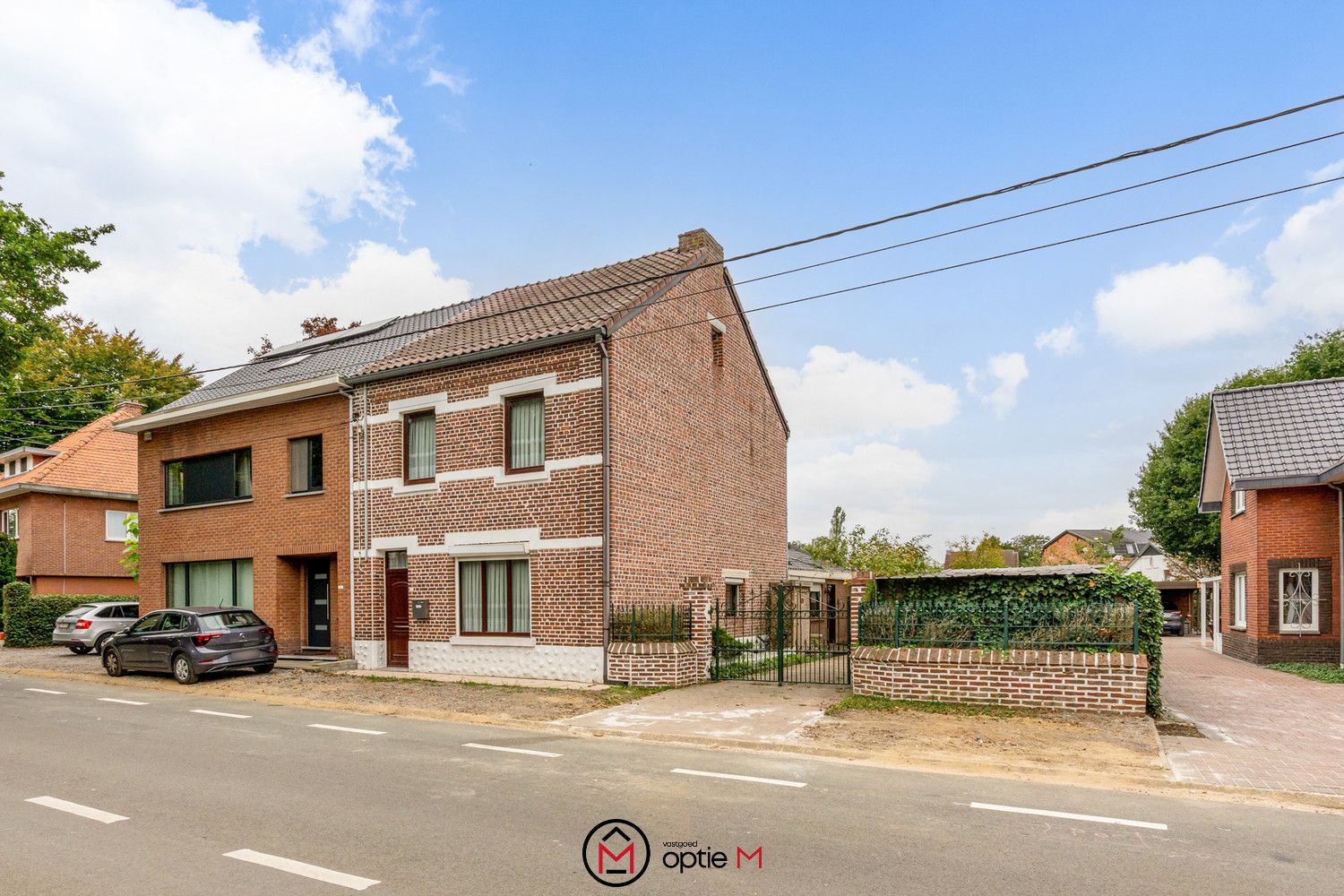 Hoofdfoto van de publicatie: Ruime woning met garage en zonnepanelen