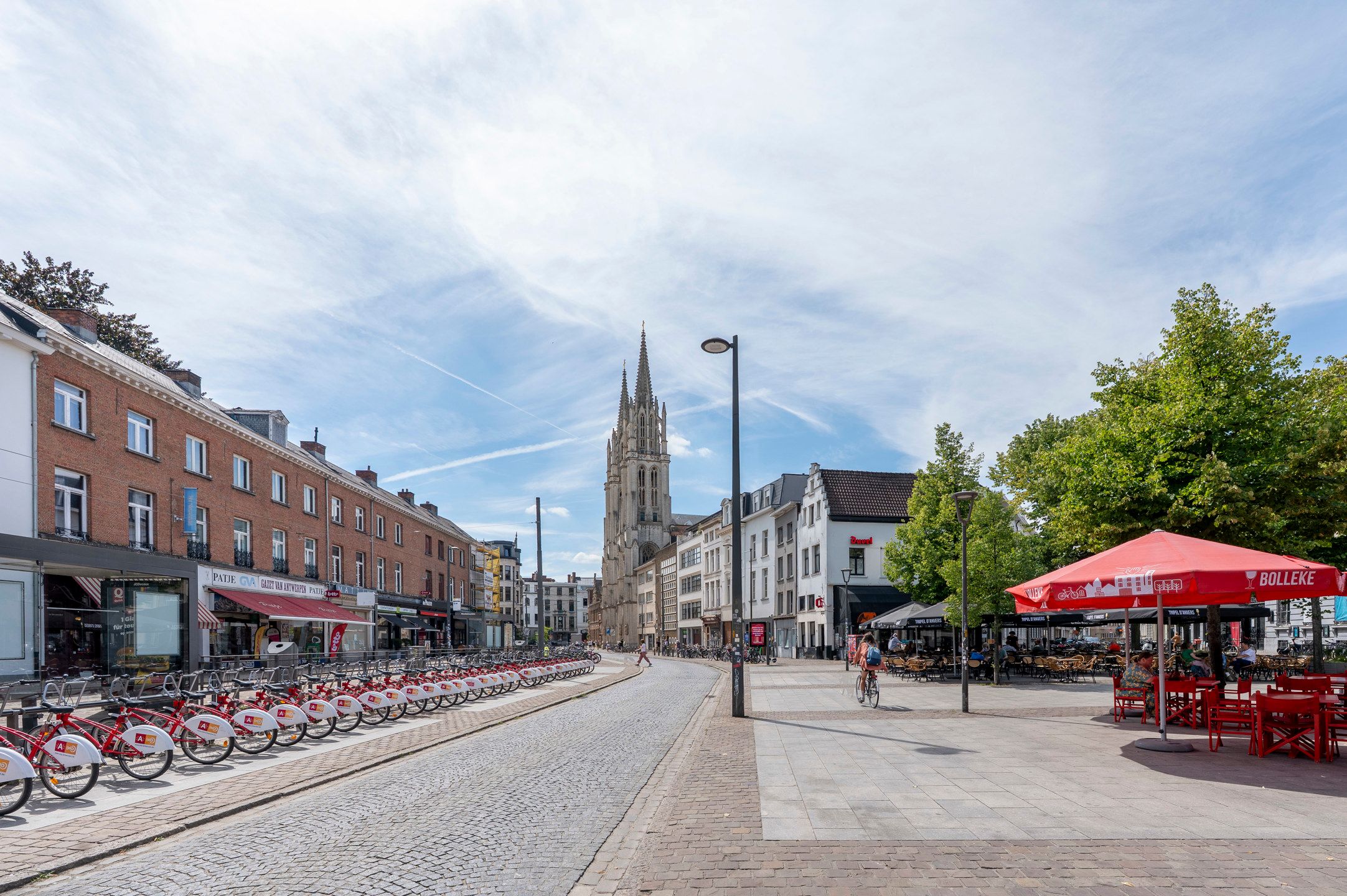 ANTWERPEN - Gerenoveerd appartement op toplocatie foto 9