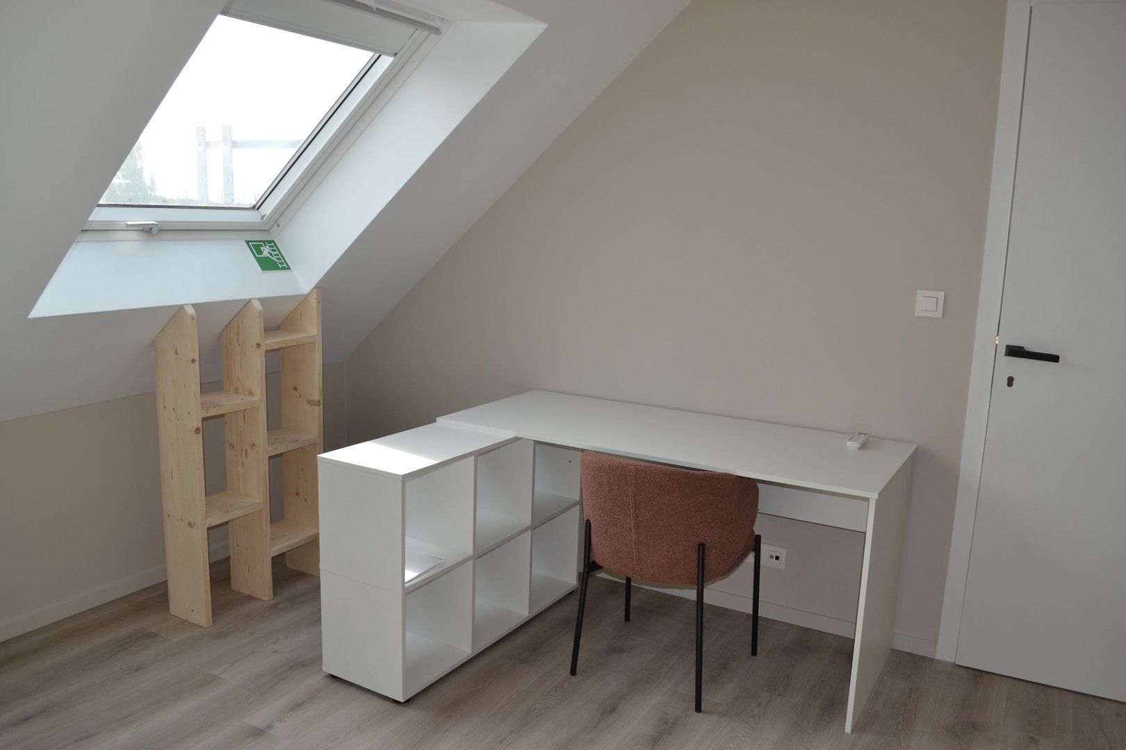 Stijlvolle studentenkamer foto 2