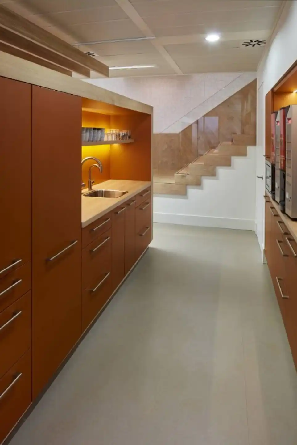 2 kantoren te huur 10de verdieping foto 5