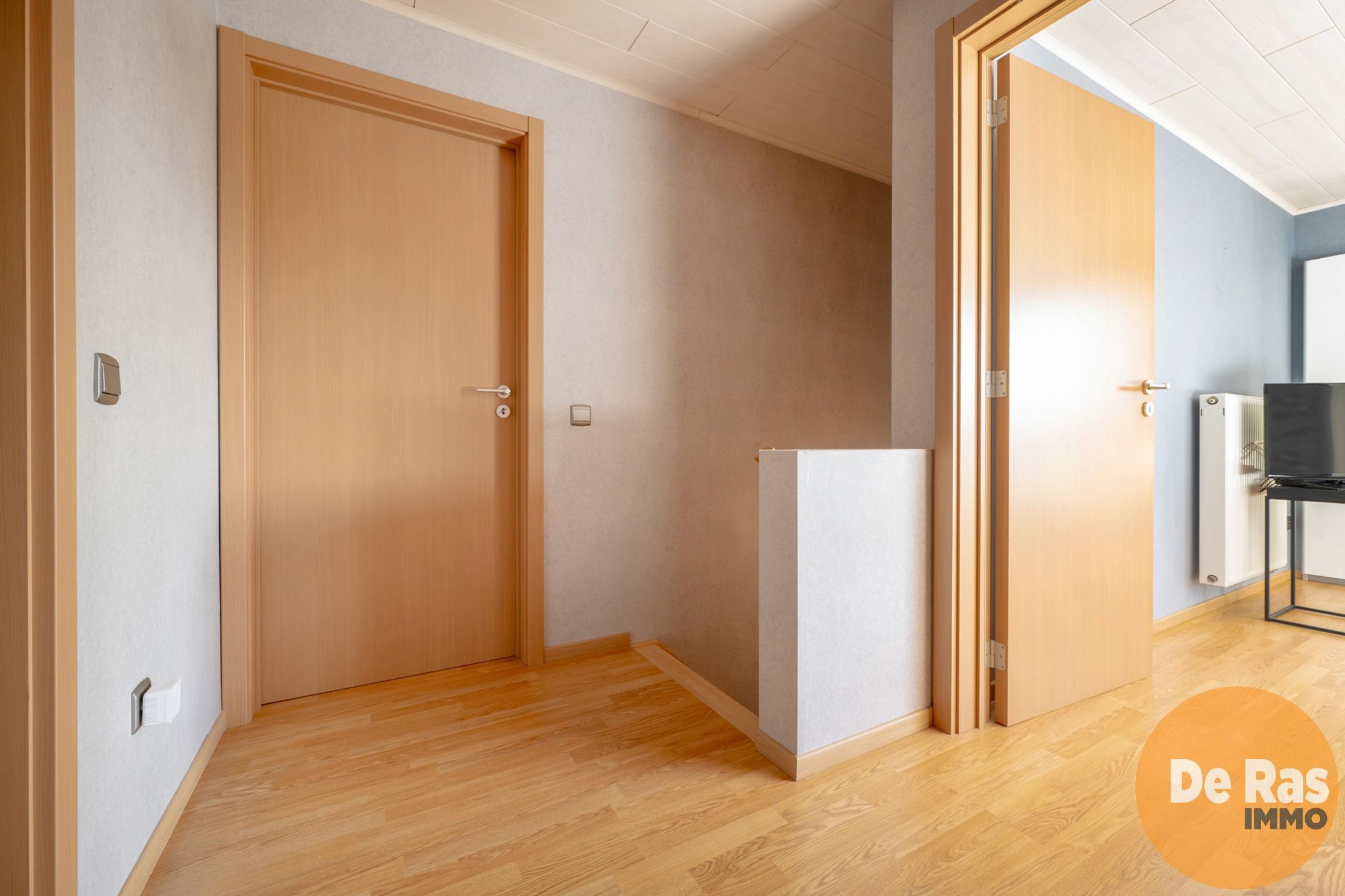 ZWALM -Recente OB met 4slp, 2 garages en tuin met open zicht foto 13