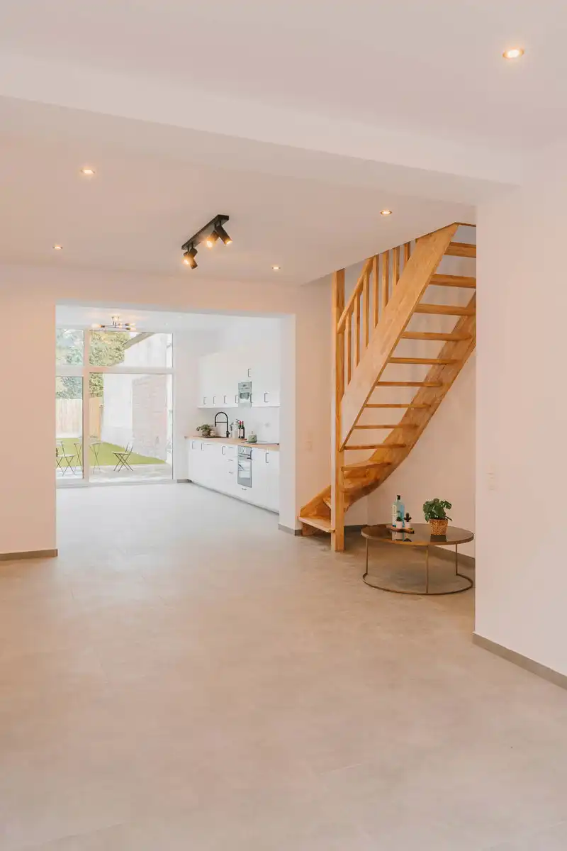 Vernieuwde energiezuinige woning in centrum Tremelo foto 8