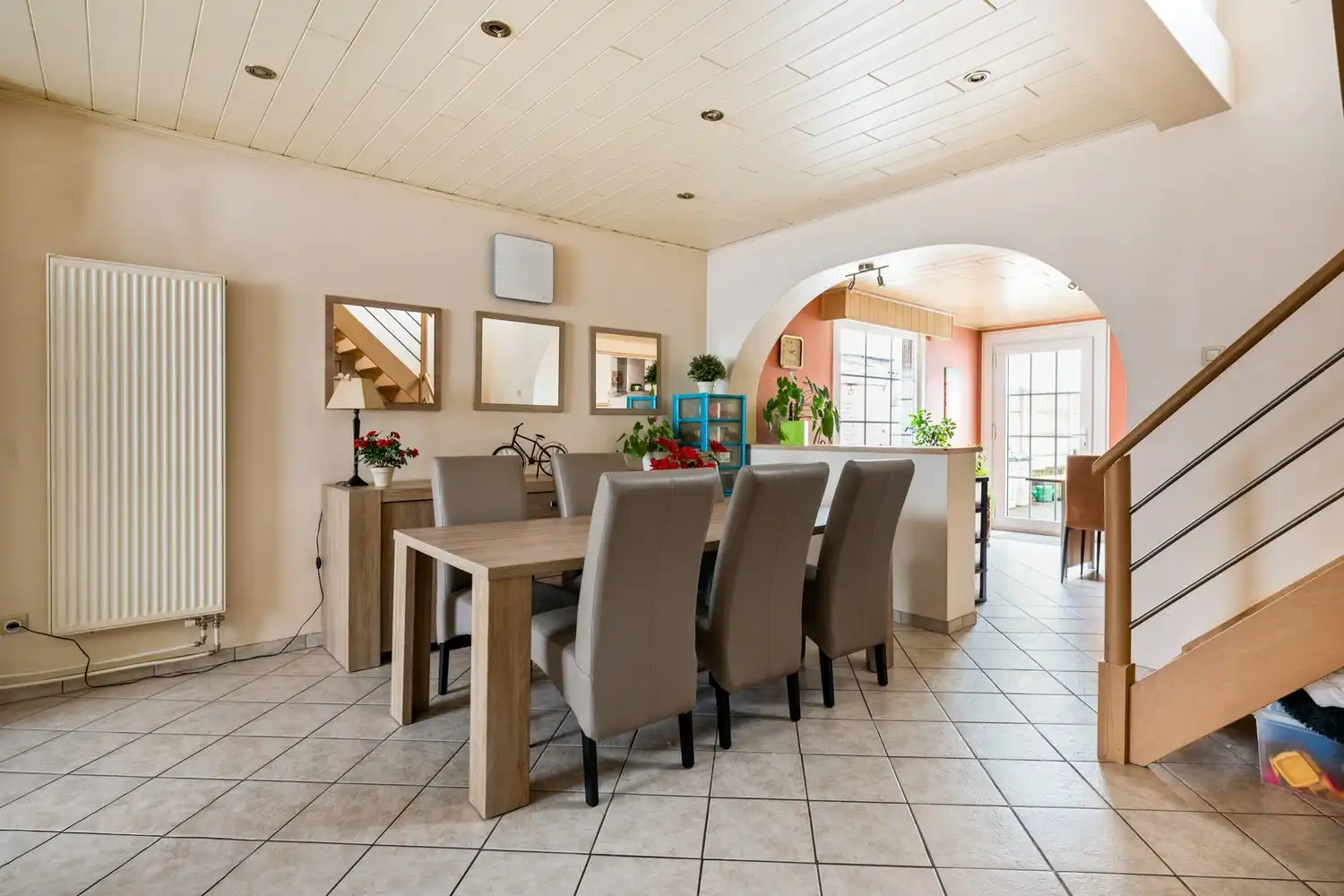 Instapklare woning met 2 slpkrs en tuin in Sint-Katelijne-Waver foto 4