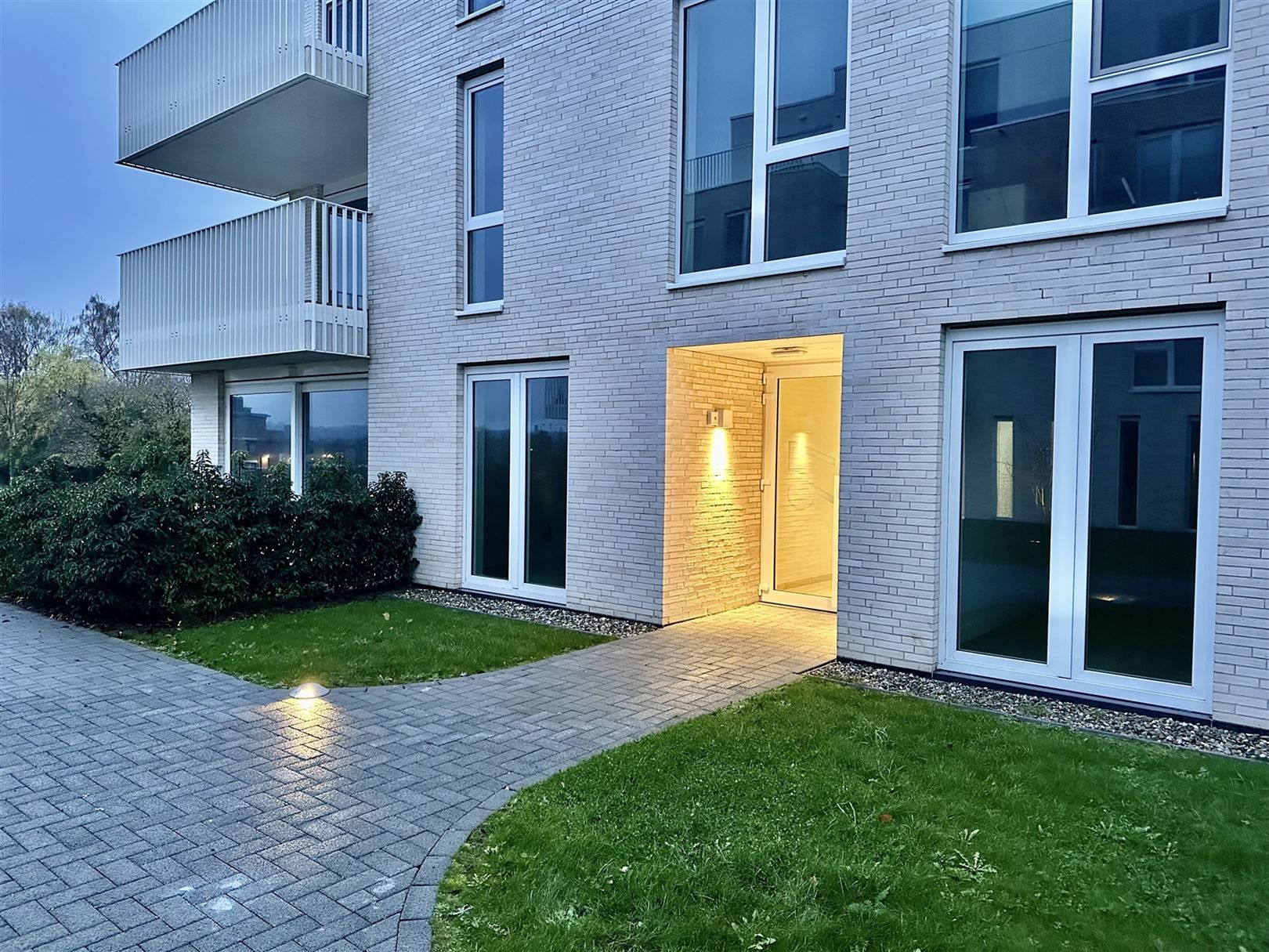 App met 2 slpk en ondergrondse  parkeerplaats foto 11