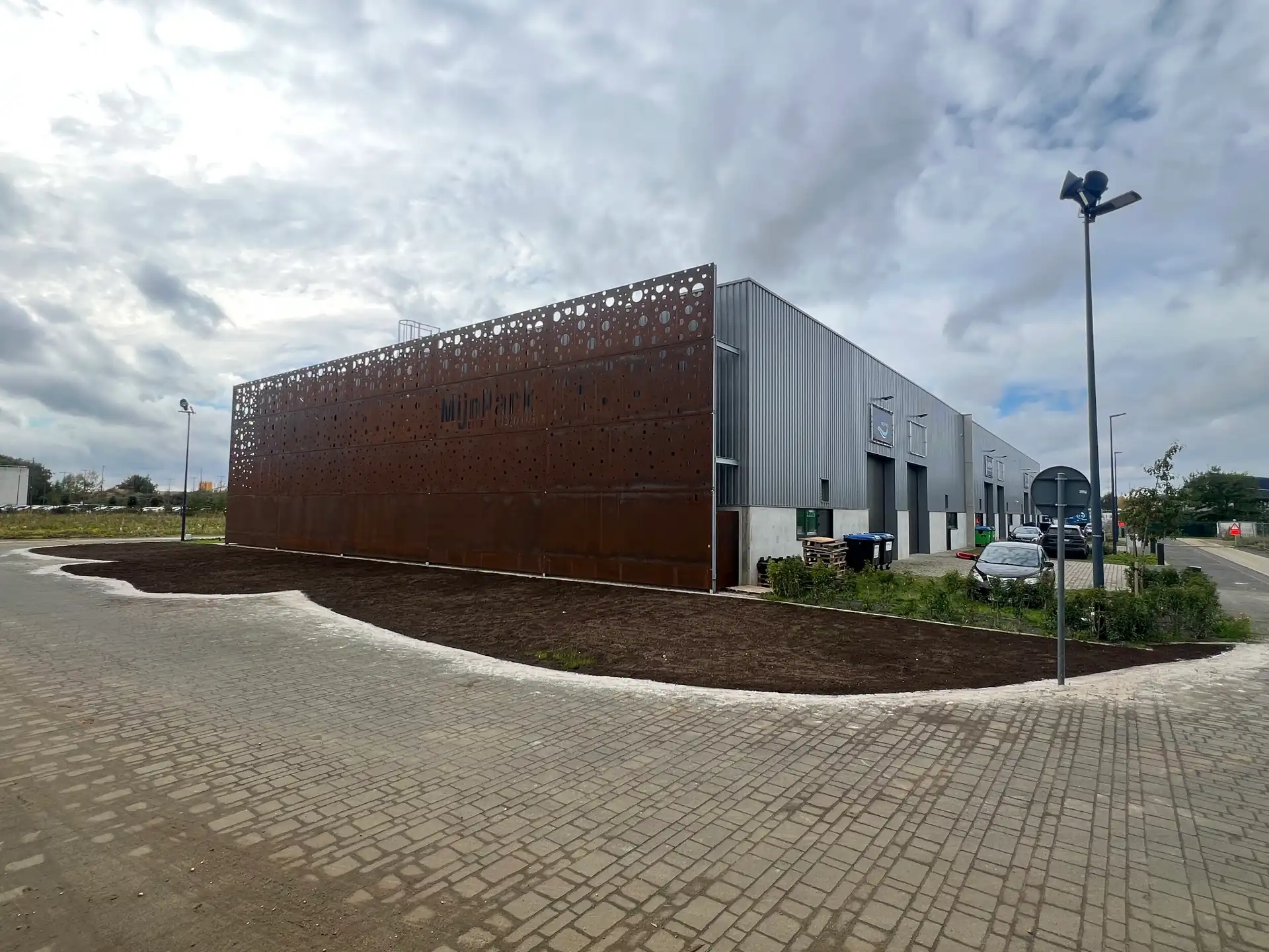 Mijnpark Bedrijvencampus - bedrijfsunit van 465m² foto 8