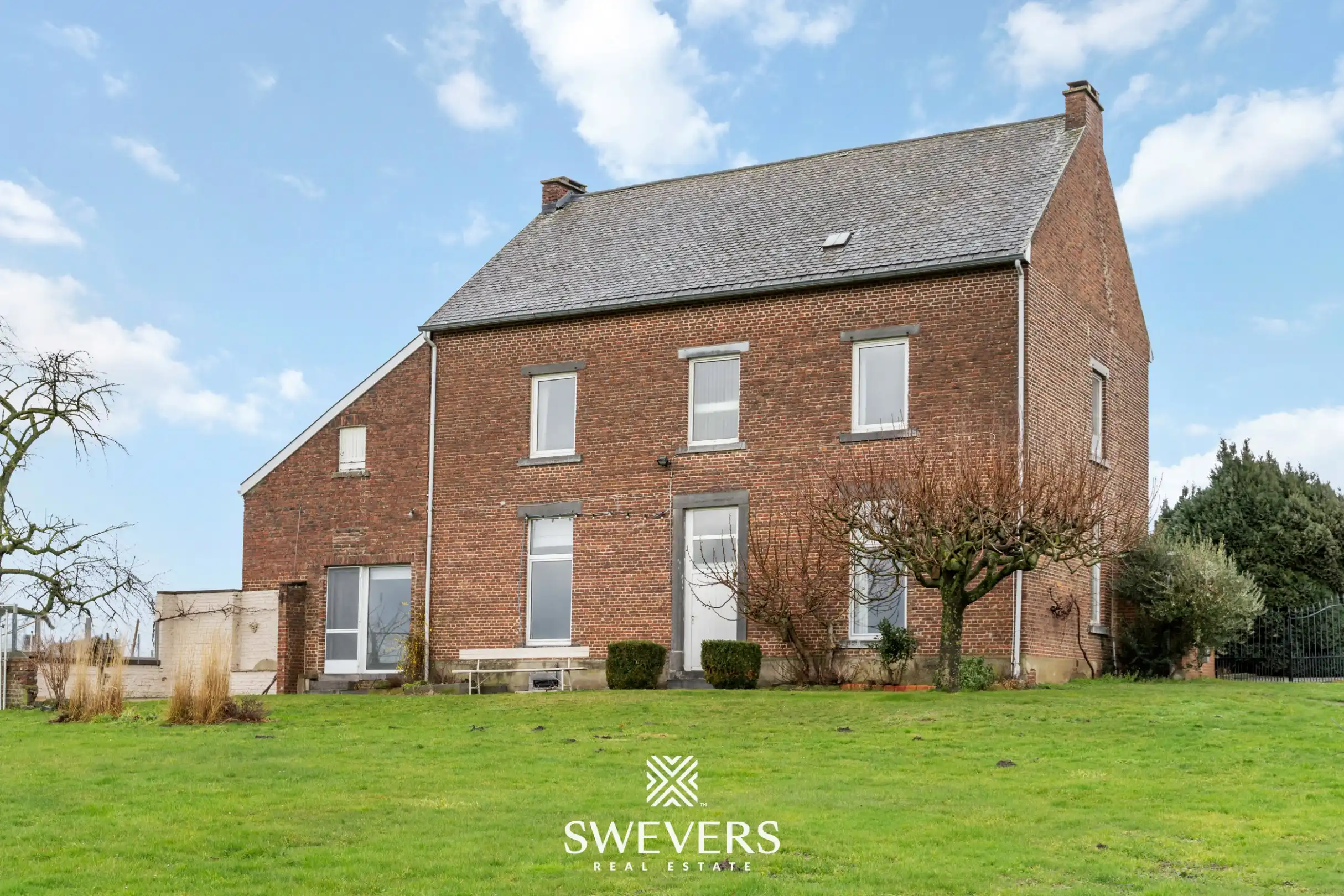 Ruime woning met uitzonderlijk zicht over de vallei te Borgloon foto 14