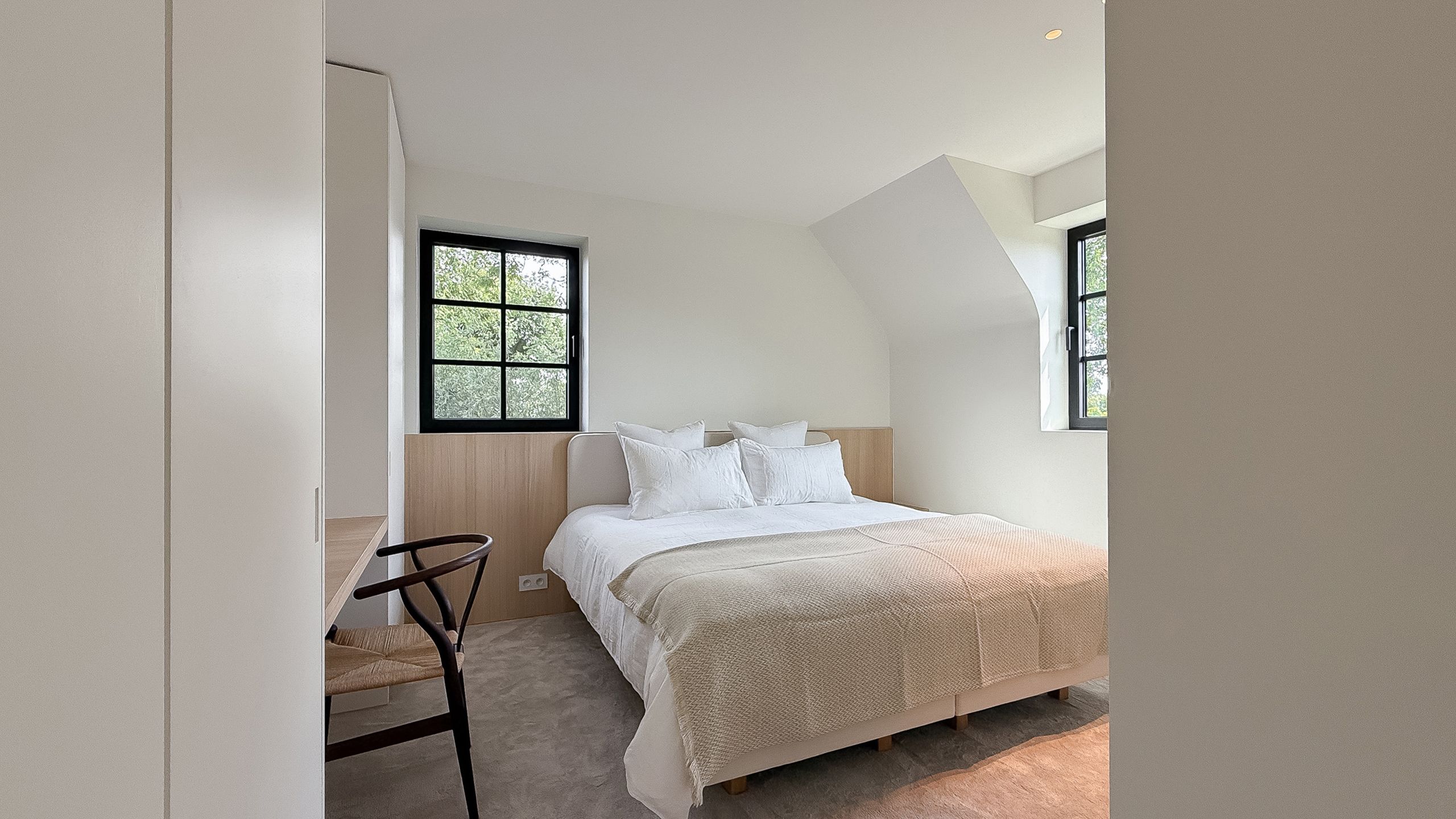 Instapklare NIEUWBOUWVILLA aan de rand van het Zoute... foto 23