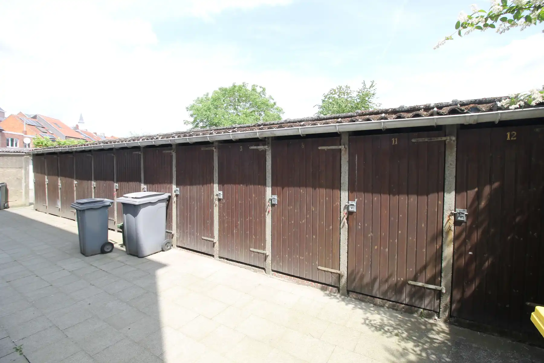 Recent gerenoveerd appartement op de tweede verdieping, met fietsenberging foto 10