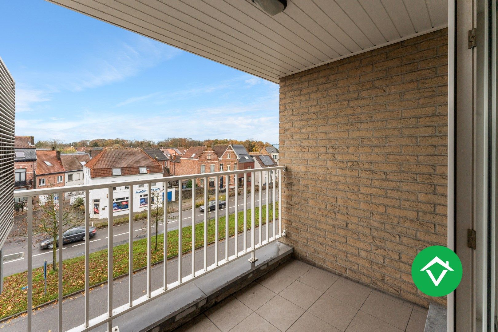 Instapklaar appartement met 3 slaapkamers en autostandplaats te Brugge foto 9