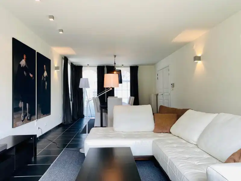 Prachtig afgewerkte 3 slpk-woning in een rustige woonwijk foto 5