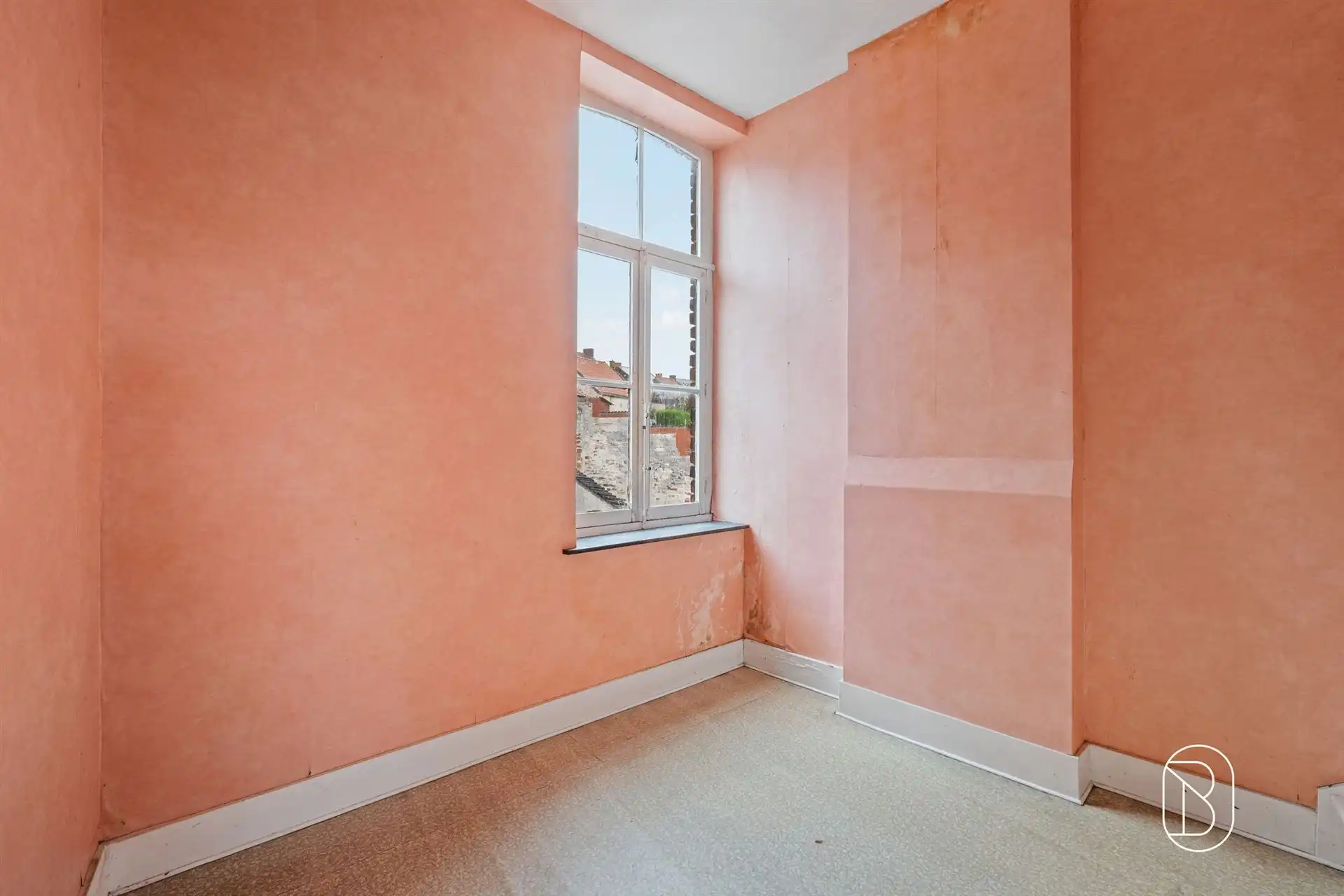 Te renoveren woning vlakbij het centrum van Lessines foto 7