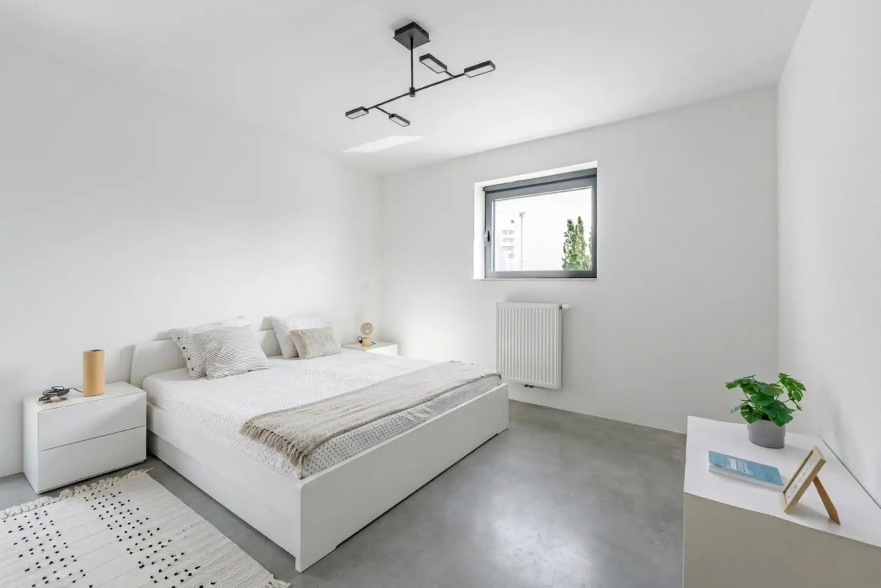 Moderne, halfopen woning foto 6