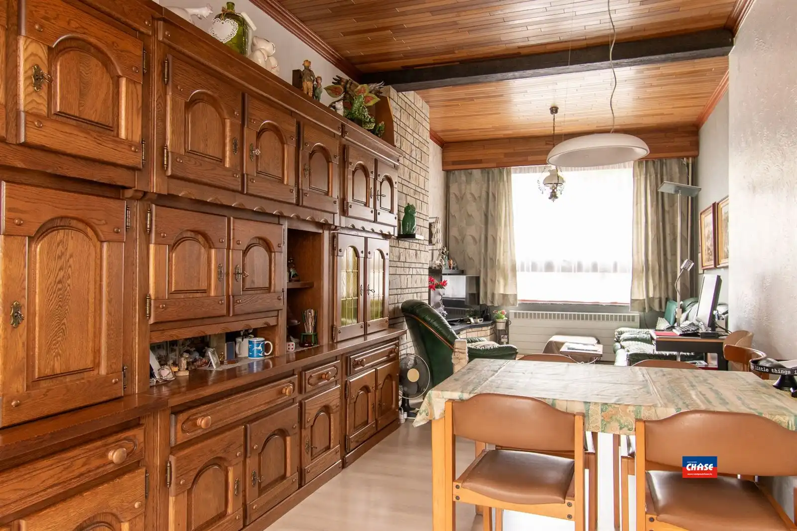 Ruime woning met aparte garagebox foto 5