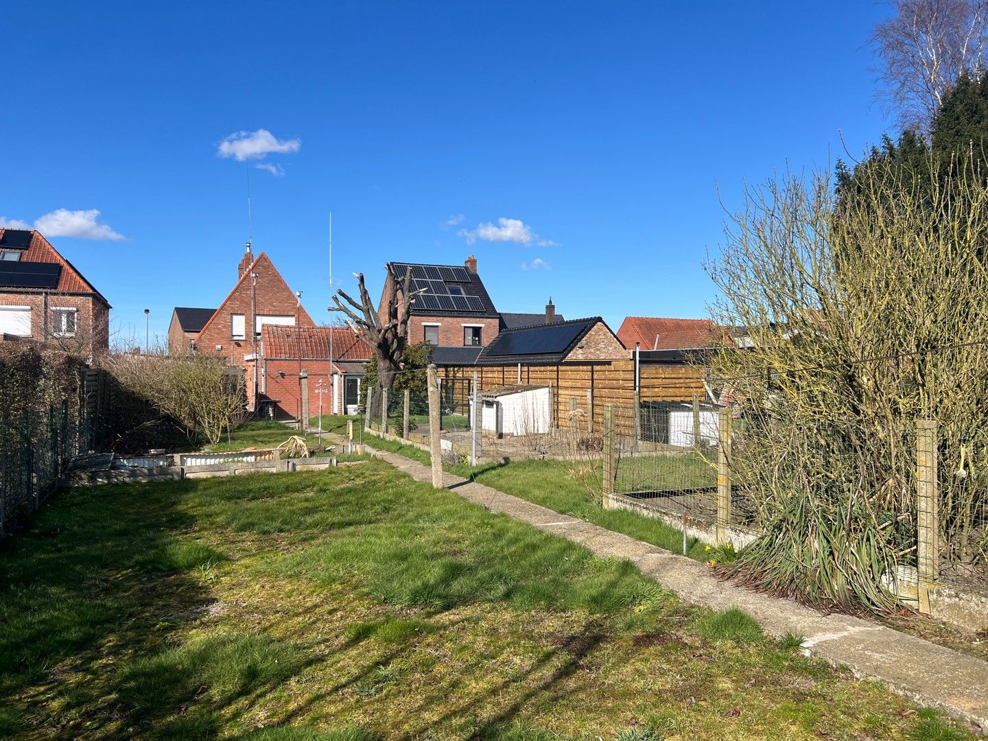 Te renoveren woning in het centrum foto 3