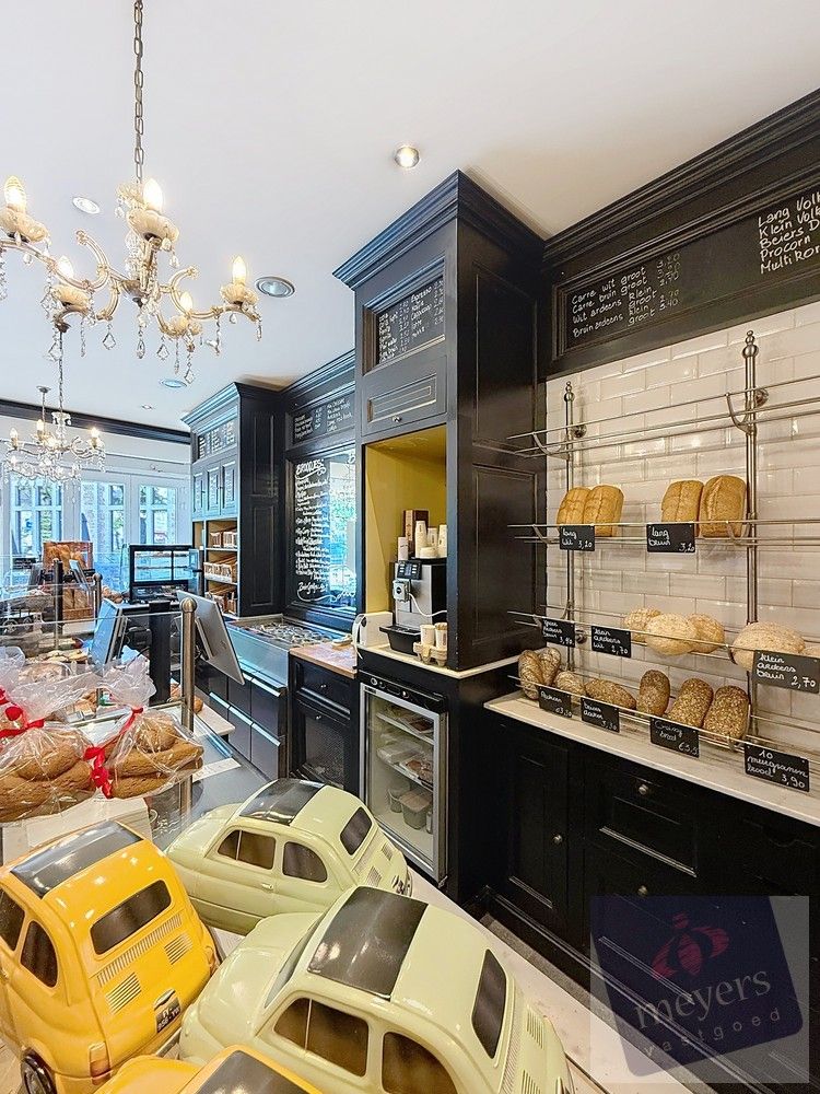 Te renoveren woning met handelspand foto 7