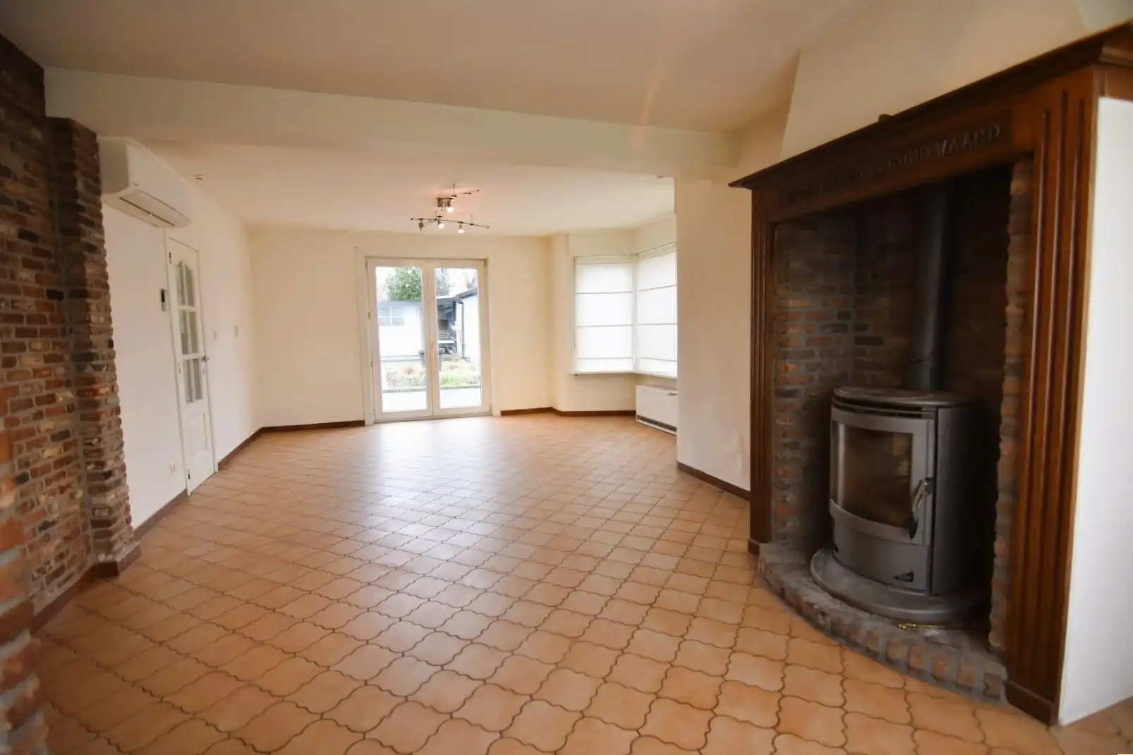 Landelijk gelegen woning nabij Rhodesgoed Kachtem foto 3