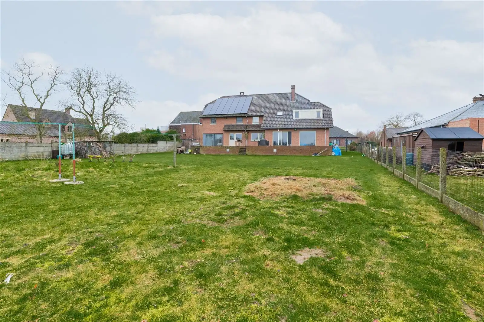 Rustig gelegen gezinswoning met tuin op 12are90 foto 19