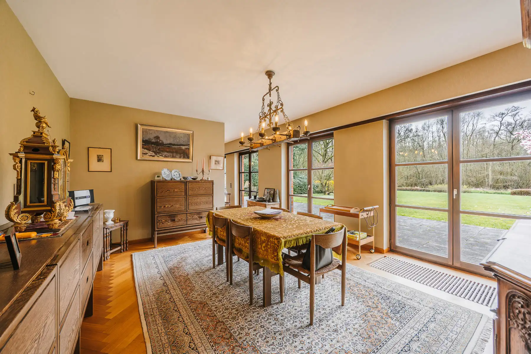 Landhuis vol potentieel bij natuurgebied foto 11