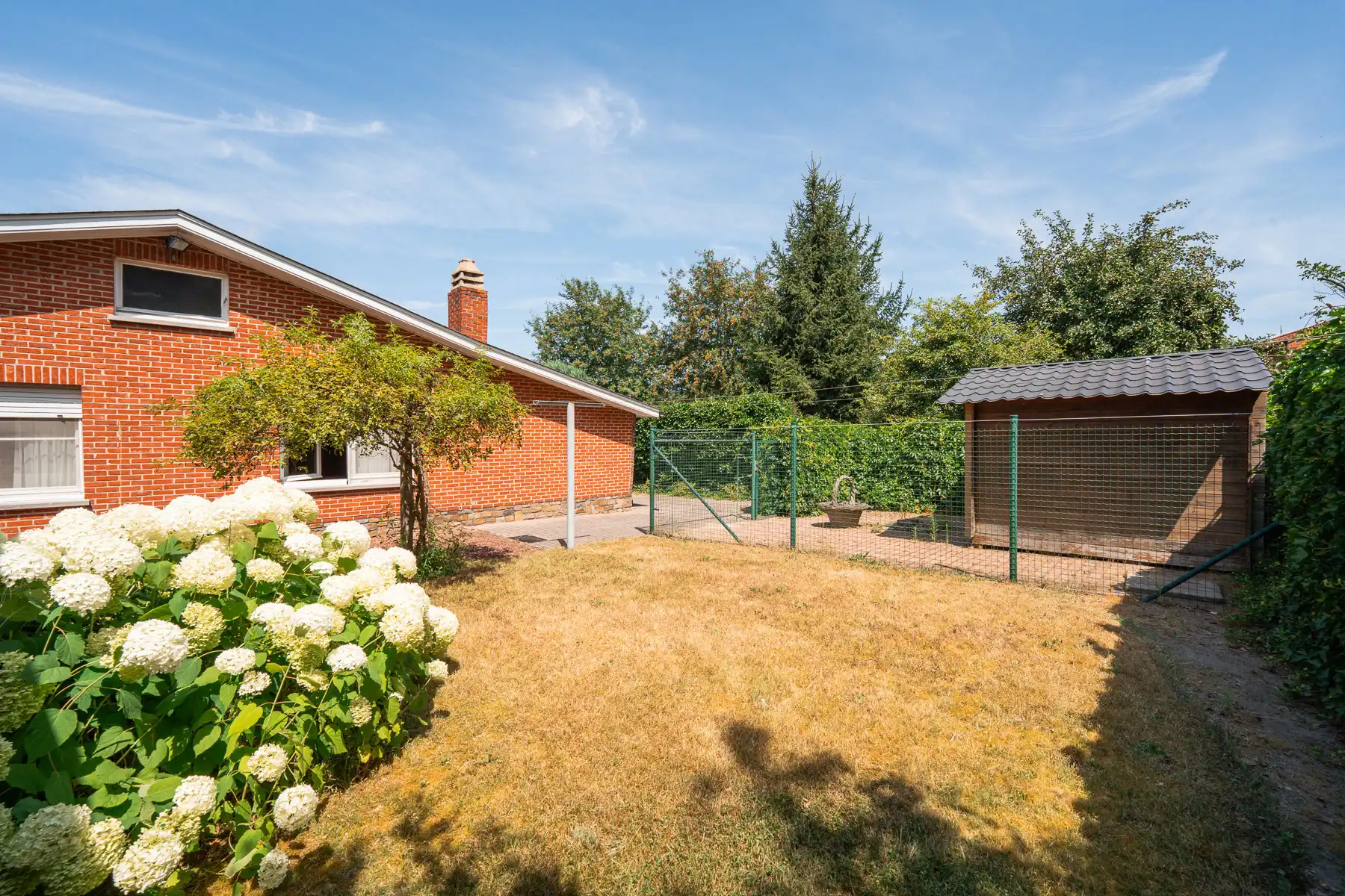Gezellige laagbouwwoning op toplocatie in doodlopende straat foto 25