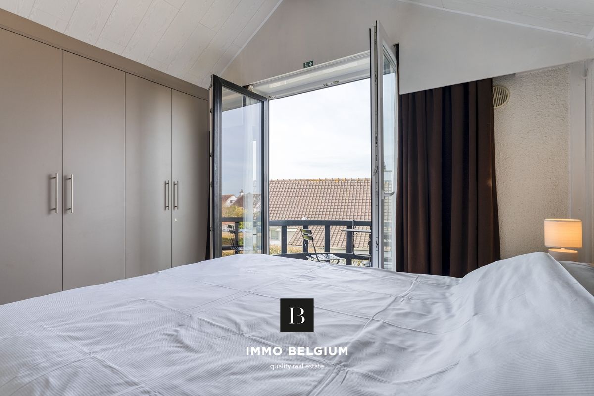 Gemeubeld vakantie appartement met zicht over de polders foto 9