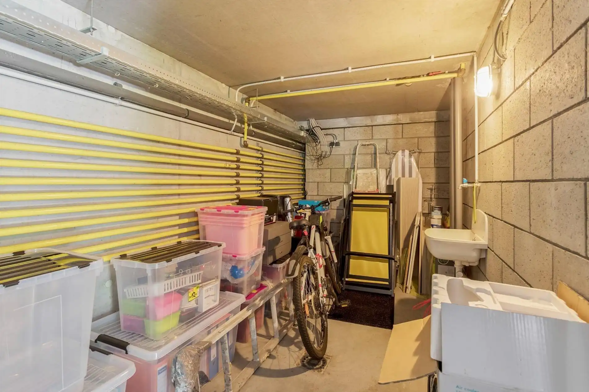 Dilbeek centrum: duplex appartement met 2 slaapkamers en tuintje foto 13