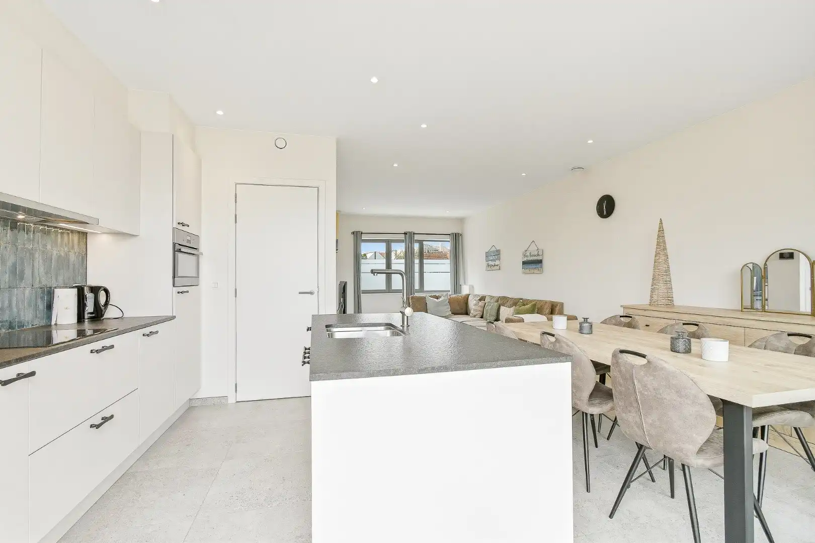 Volledig instapklare woning met 3 slaapkamers en 2 badkamers foto 8