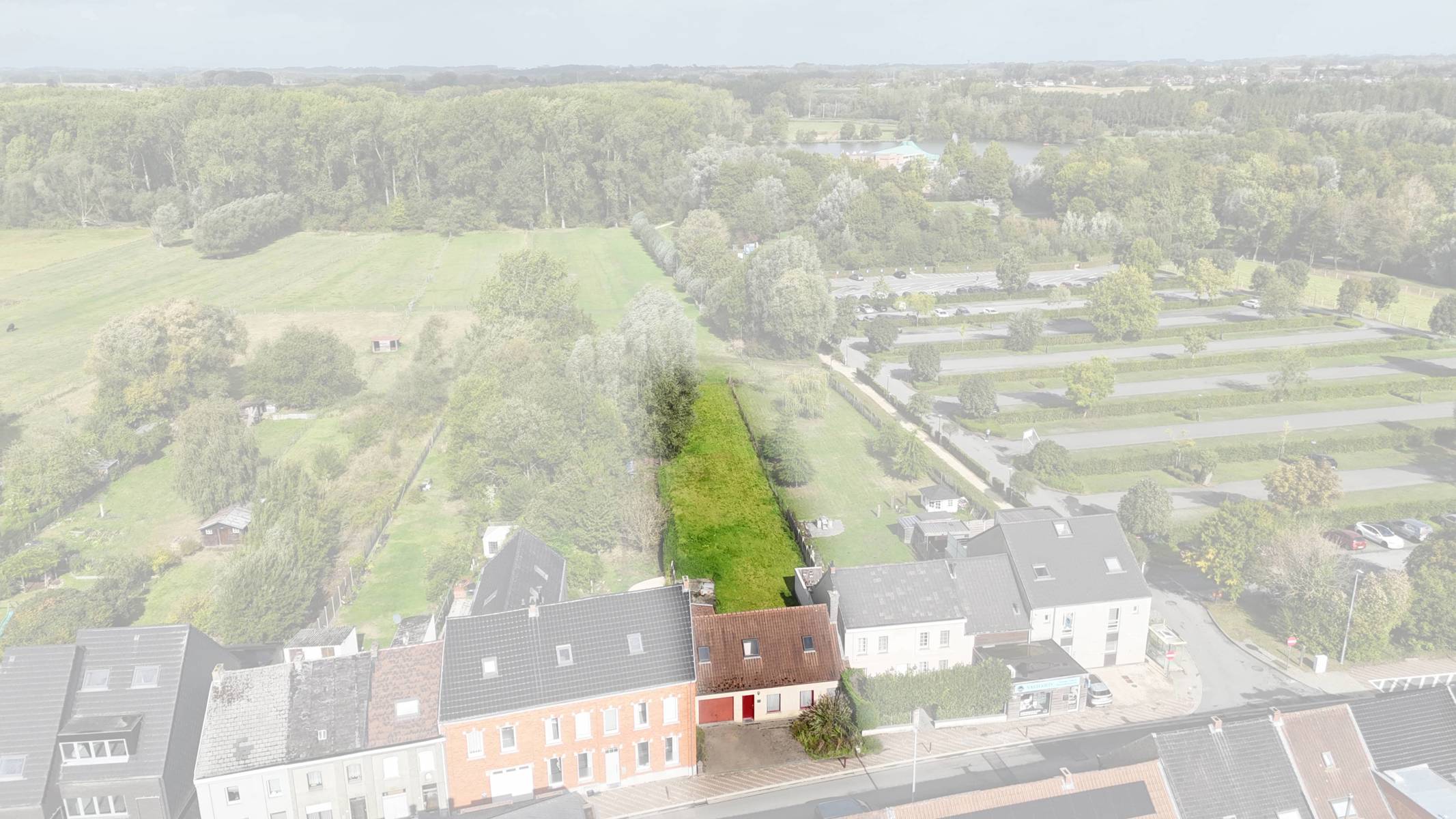Woning met grote tuin op groene locatie nabij de gavers! foto 2