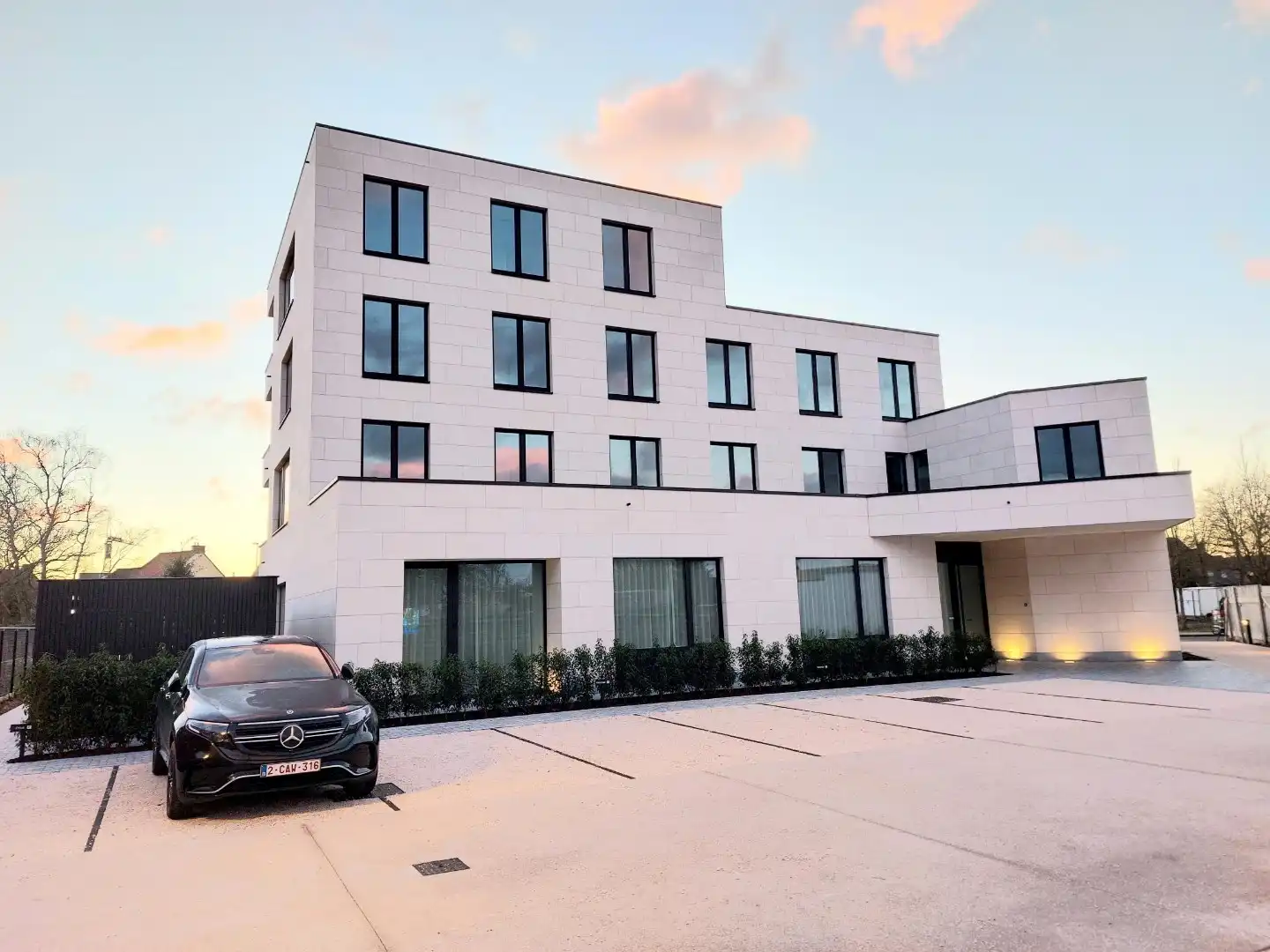 Nieuwbouwappartement met hoogstaande afwerking foto 17