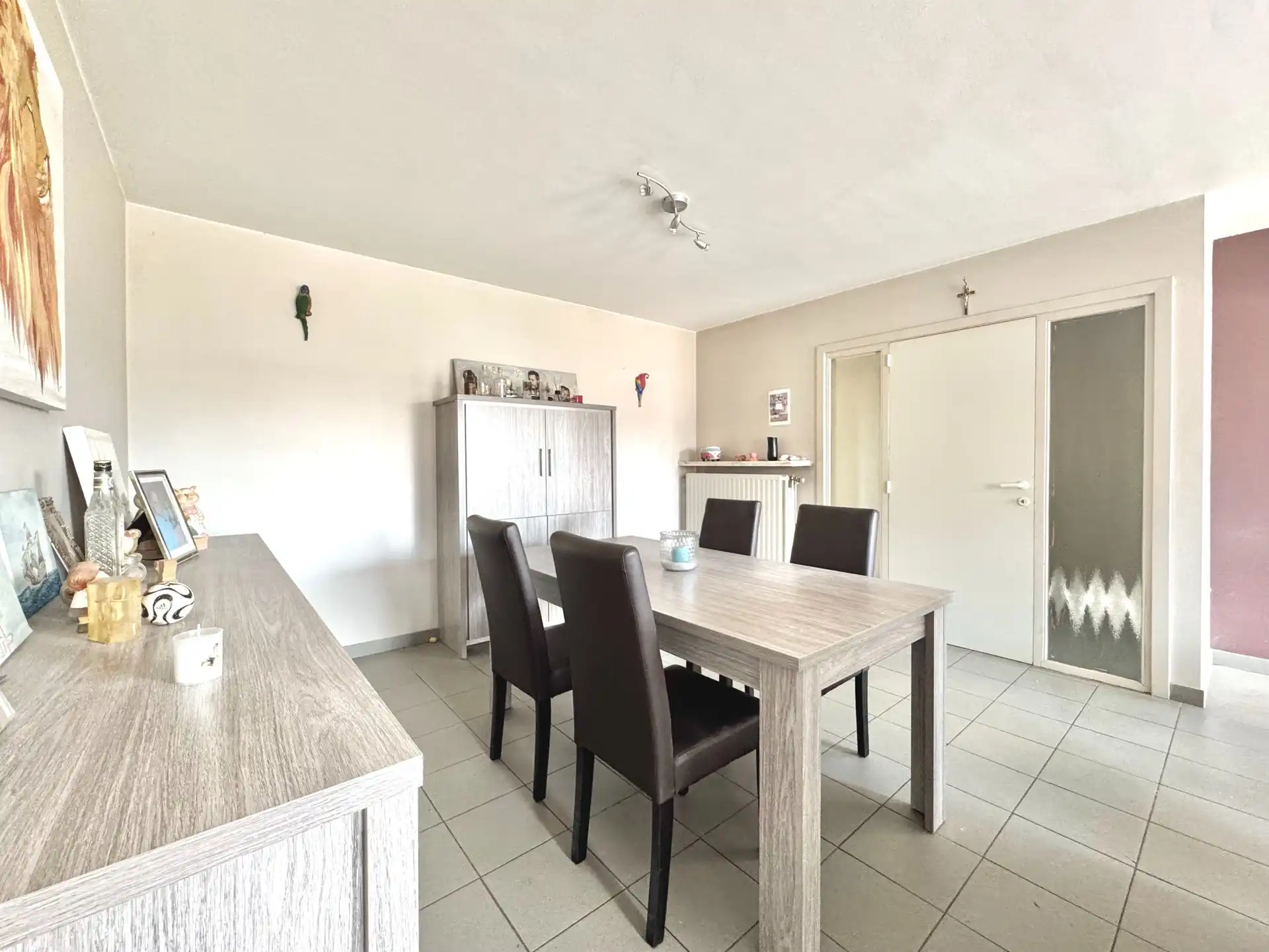 APPARTEMENTSGEBOUW MET GARAGES foto 24