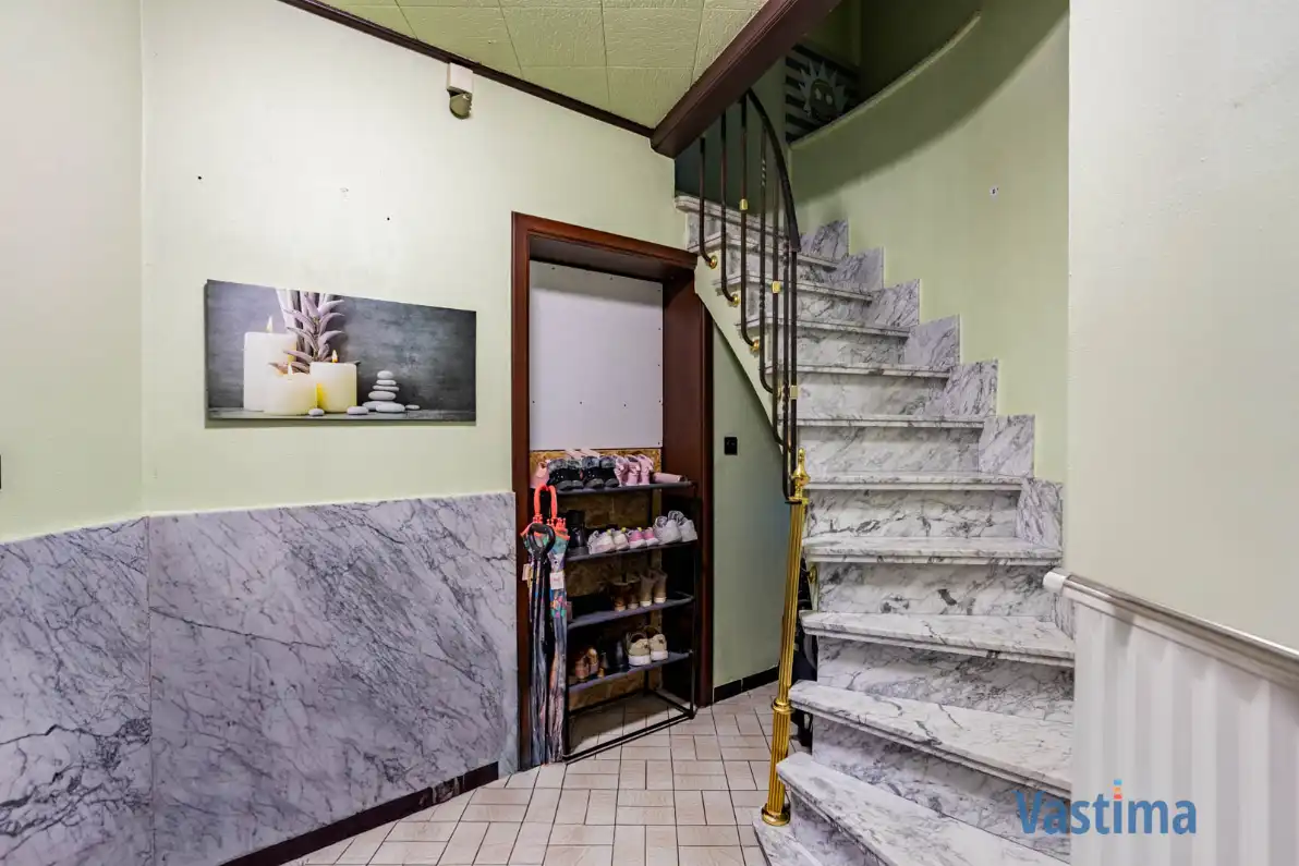 Handelspand met (dubbele)woonst, garage en buitenruimte foto 22