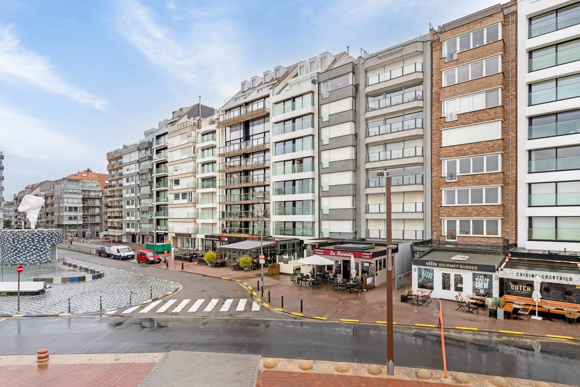 Gezellig één slaapkamer appartement met frontaal zeezicht gelegen op het Rubensplein te Knokke. foto 31