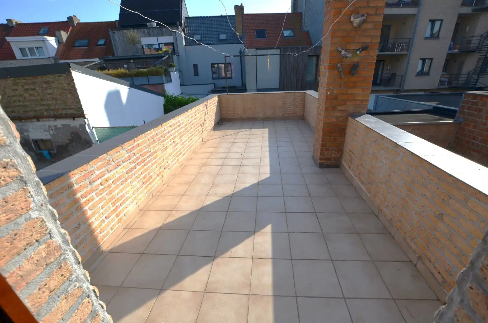 Zeer ruim woonhuis foto 5